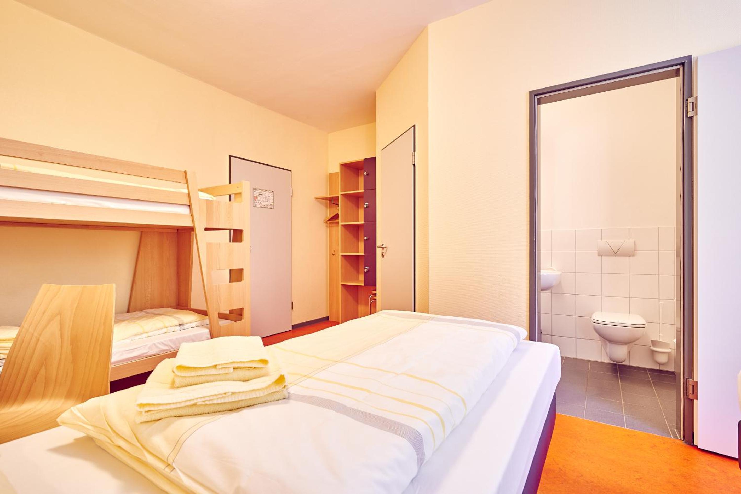 Comfort Quadruple Room - Photo 12
