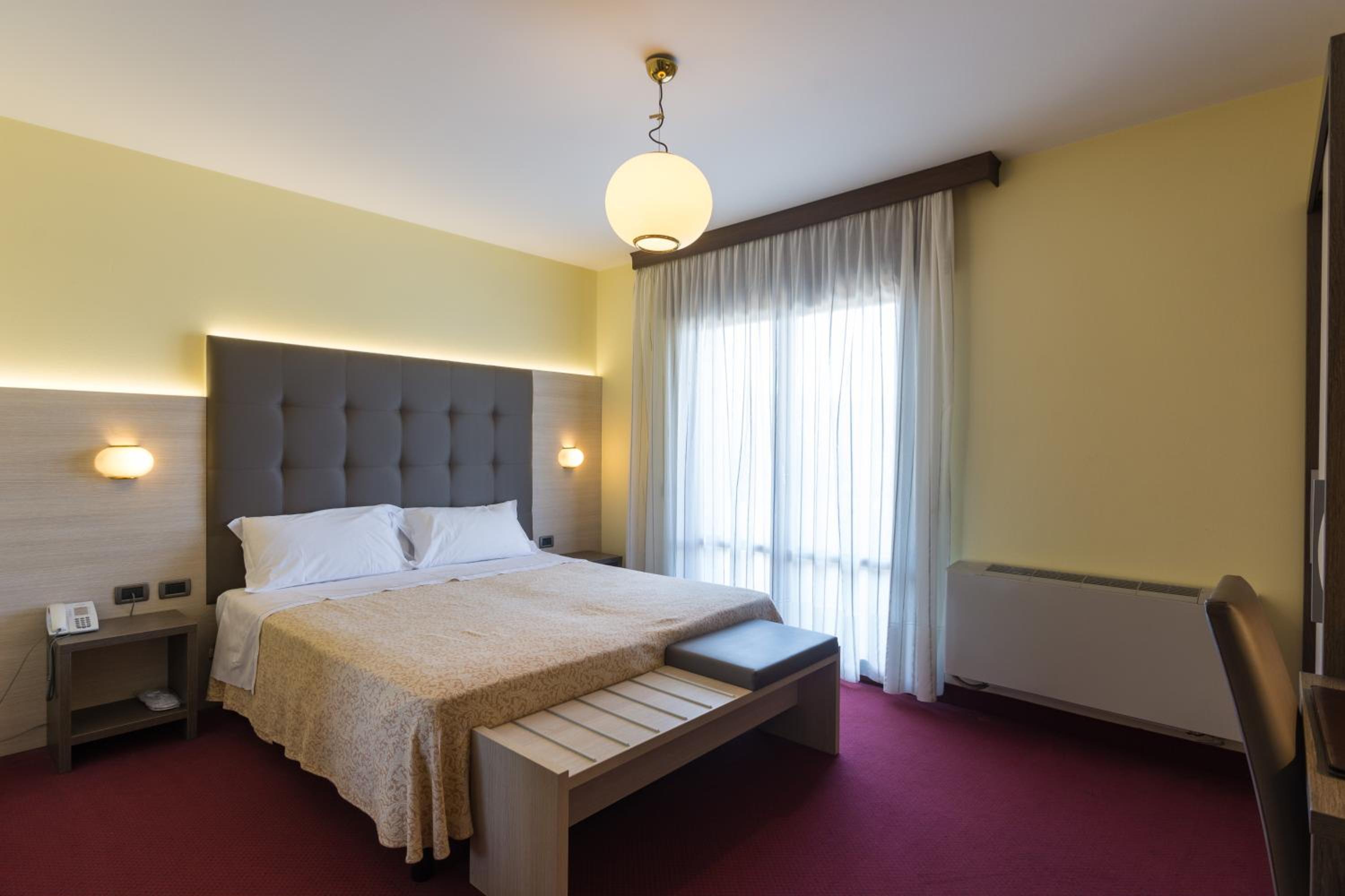 Deluxe Double Room with Balcony with Spa