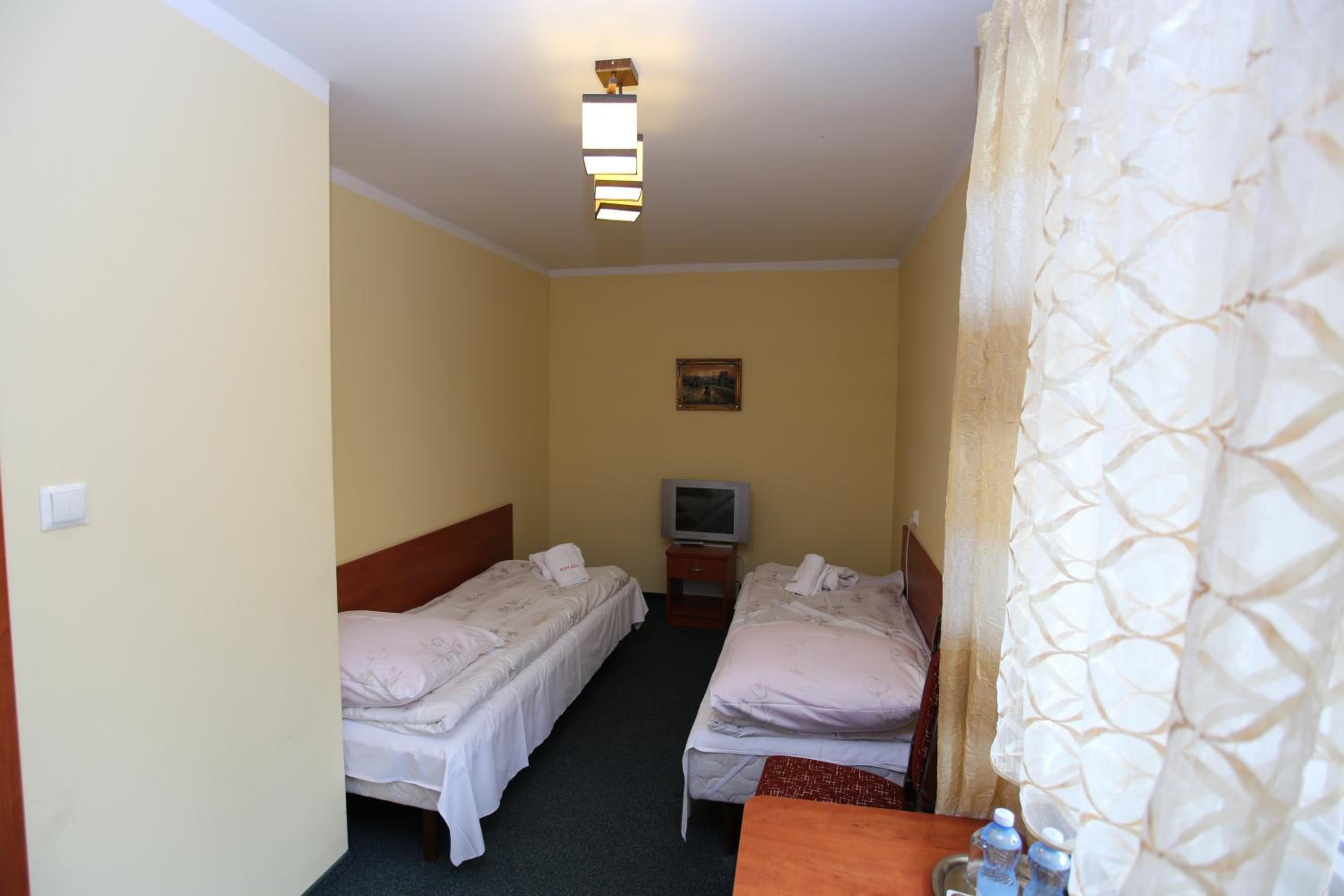 Quadruple Room - Photo 5