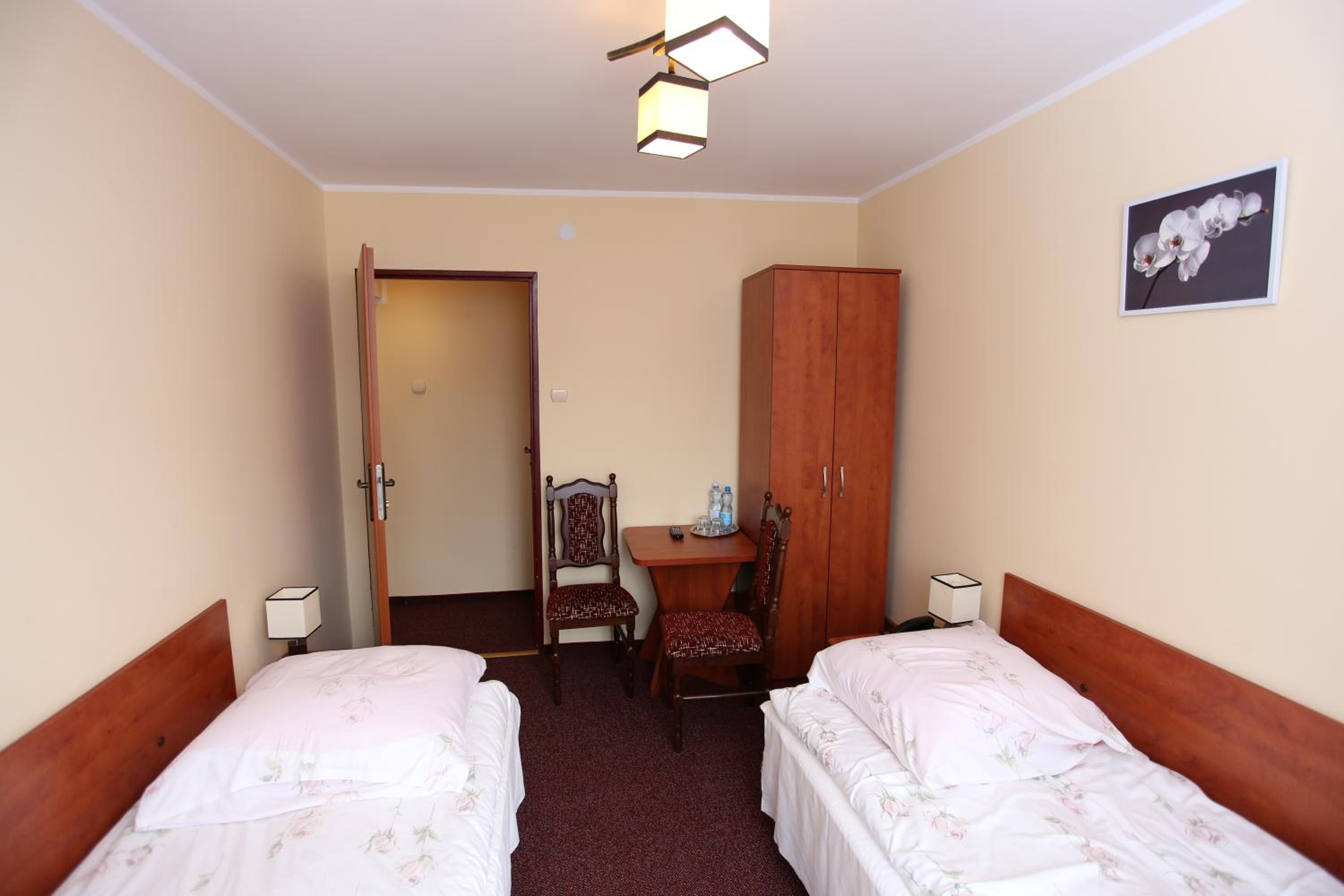 Quadruple Room - Photo 3