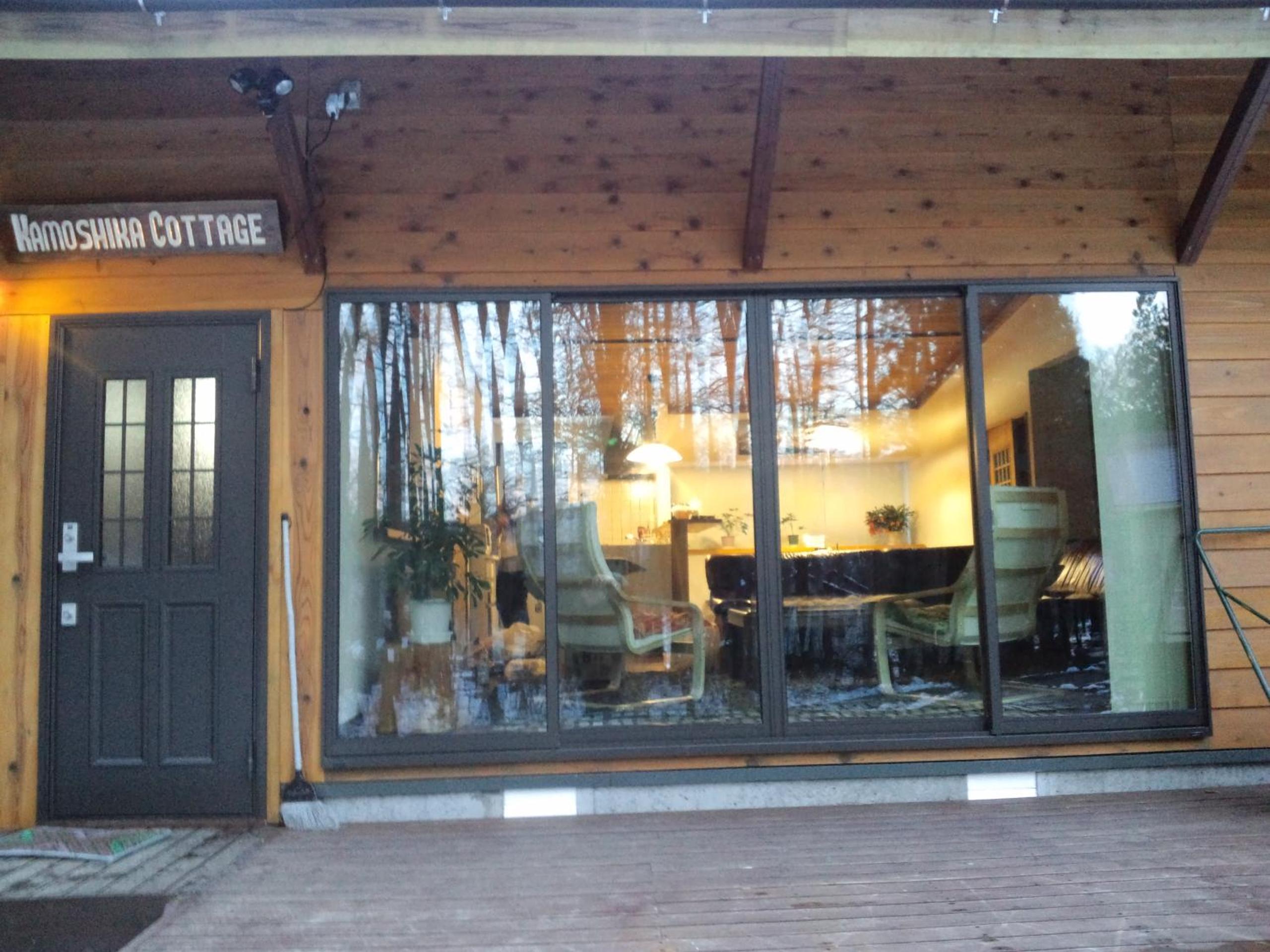 Two-Bedroom Chalet - Photo 7