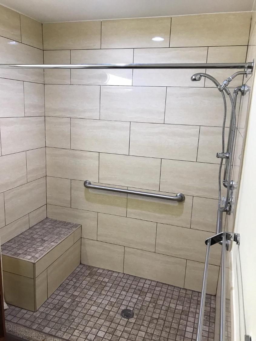 Queen Room - Disability Access