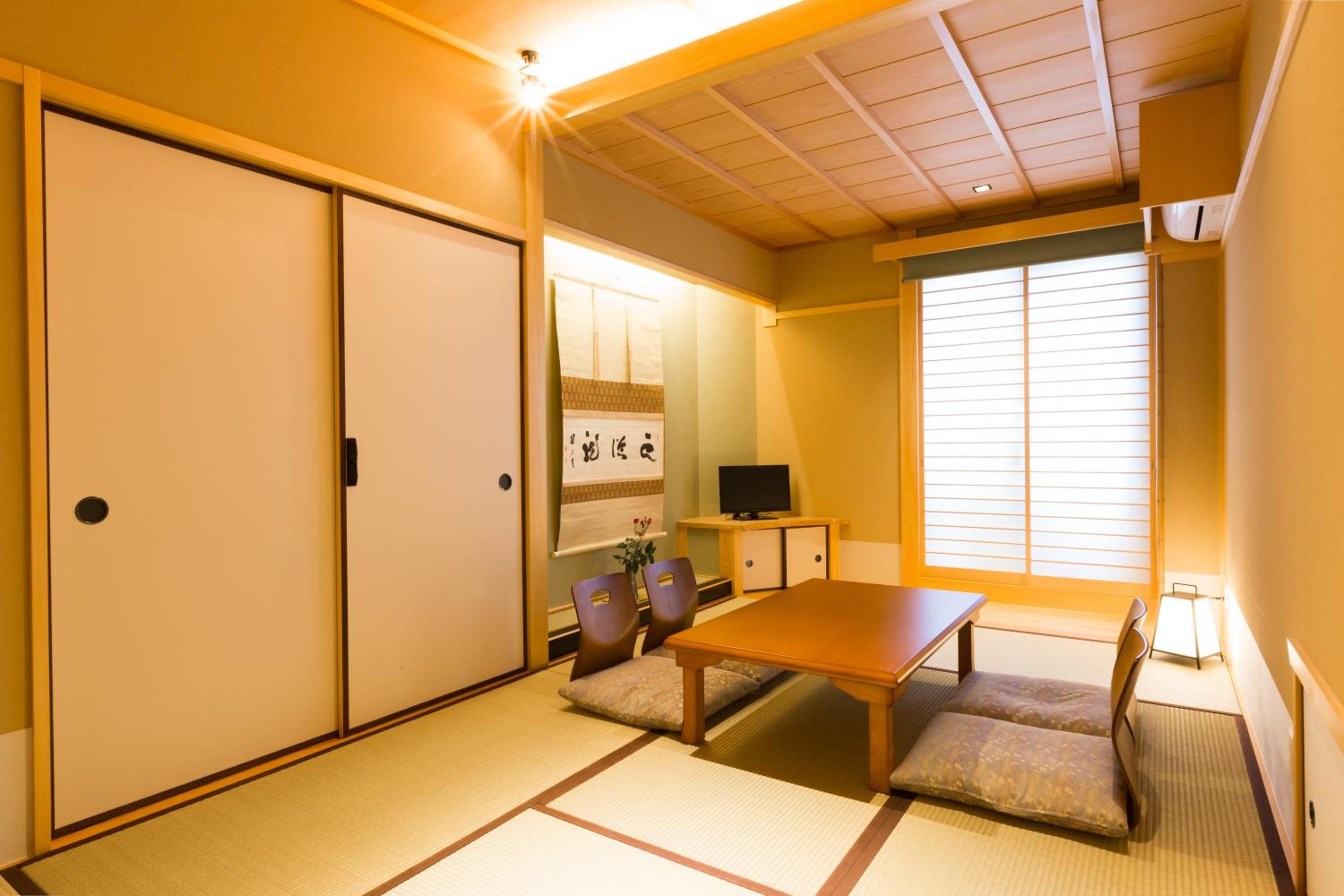 Suite Room
