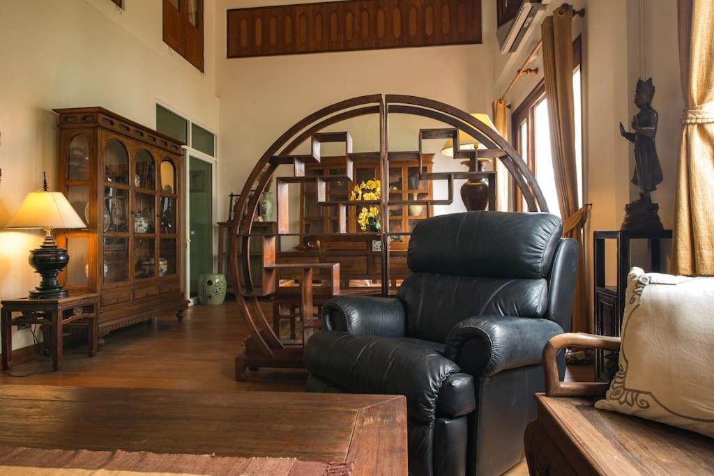 Three-Bedroom House photo 1