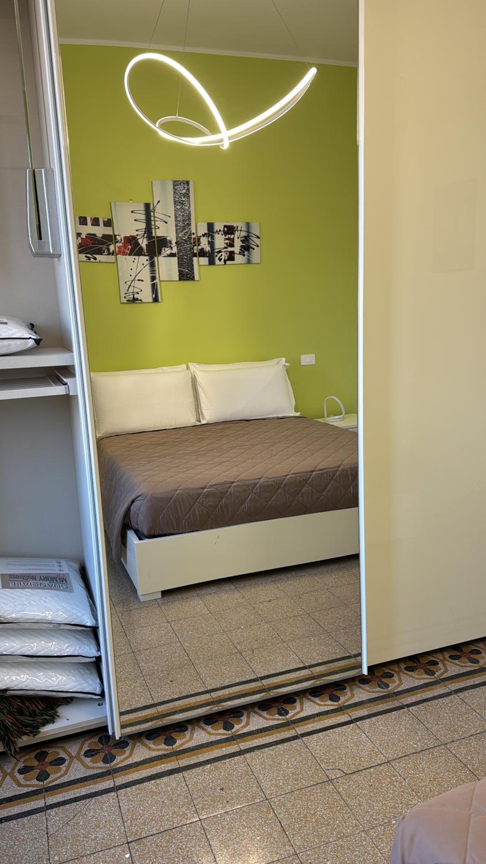 Three-Bedroom Deluxe Apartment photo 3