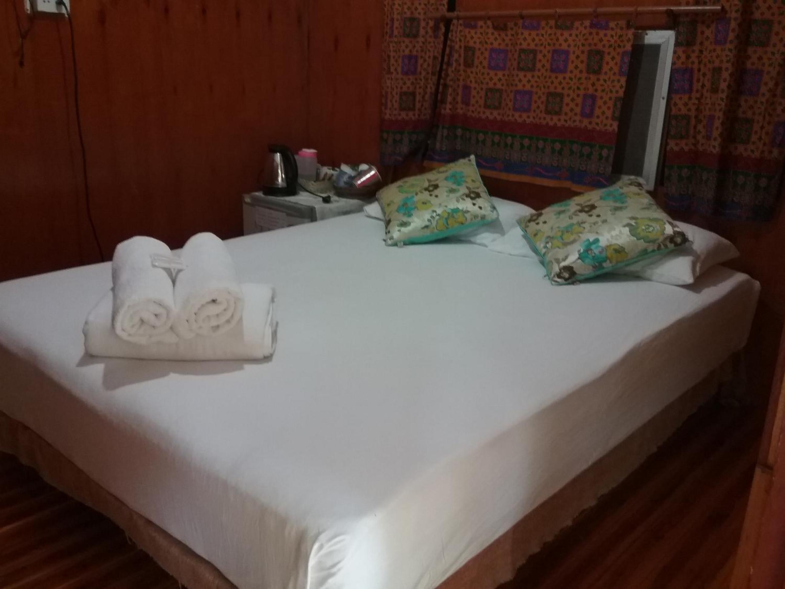 One-Bedroom Bungalow