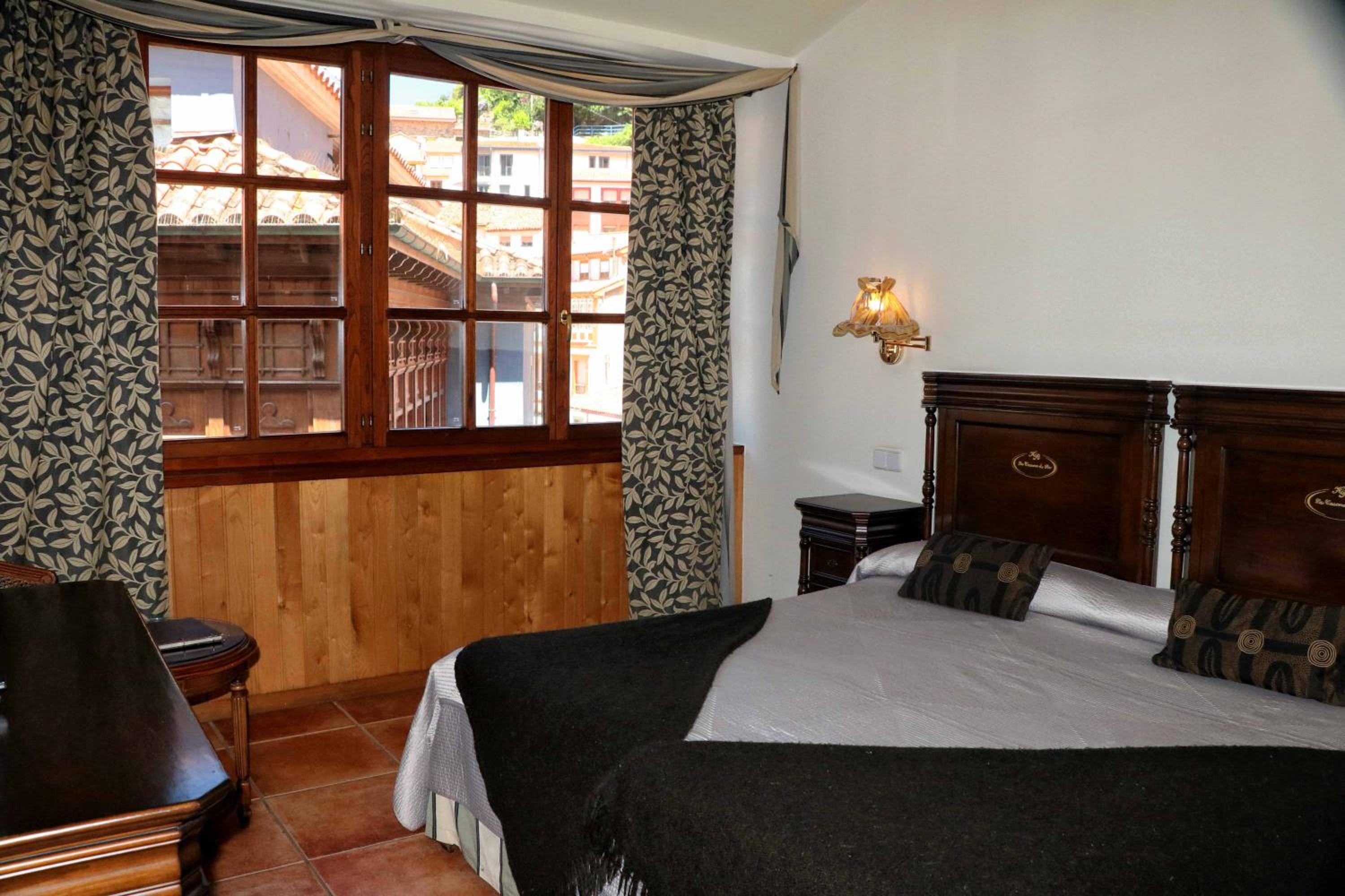 Habitación Doble o con Dos Camas