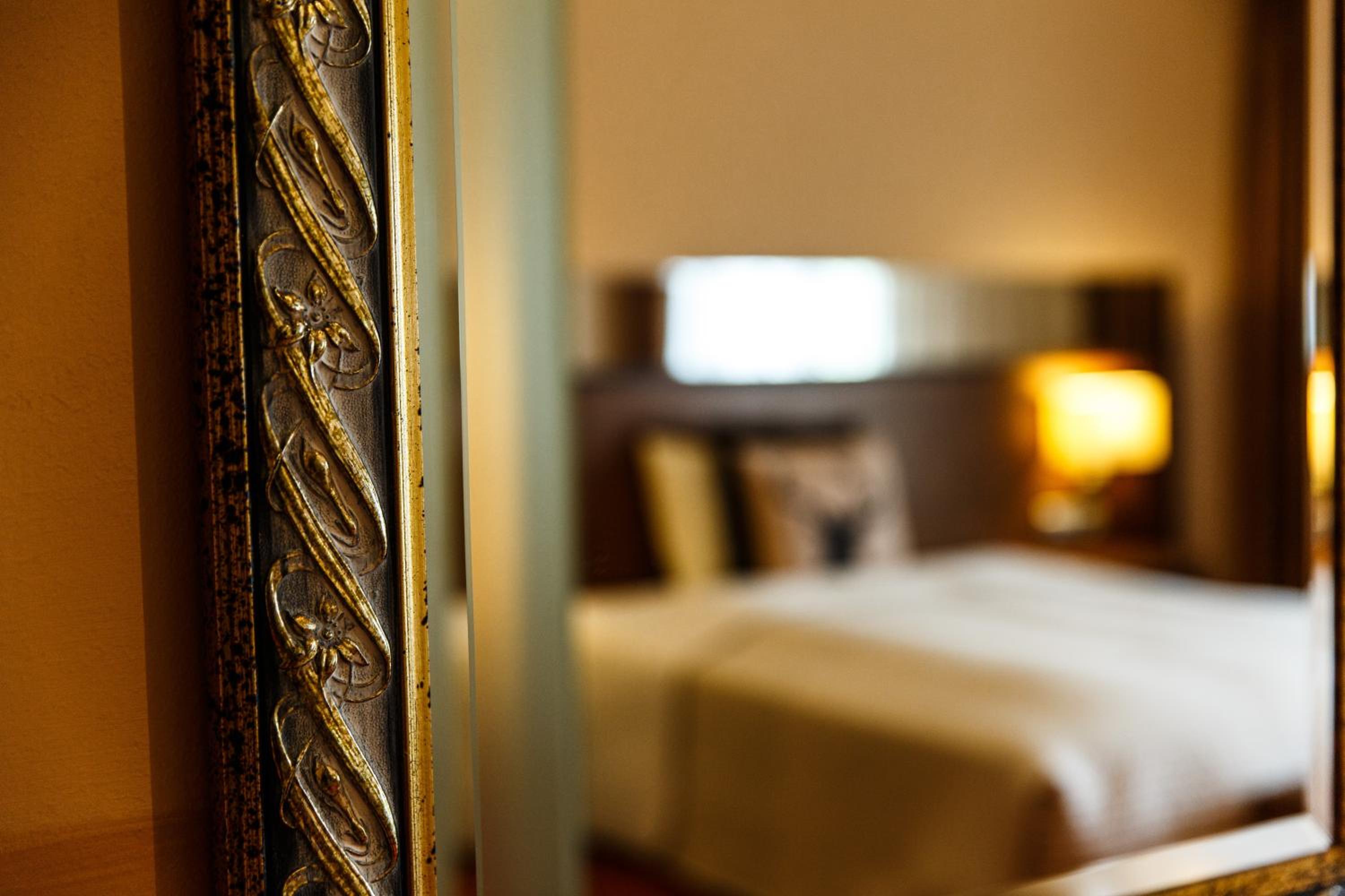 Business Single Room