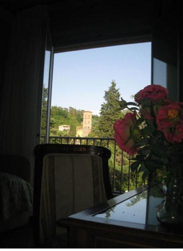Superior Double Room with Balcony - Photo 2