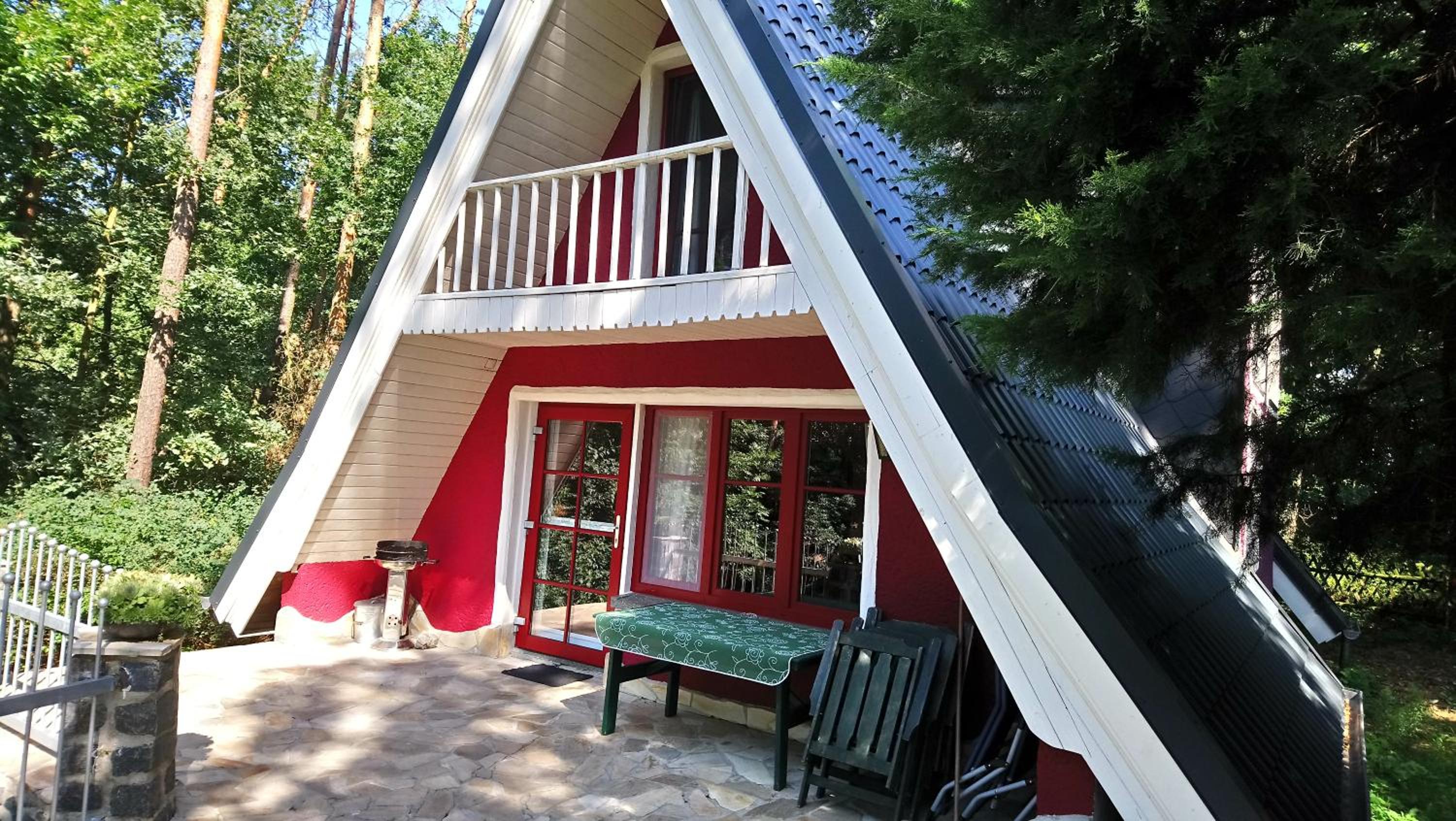 Two-Bedroom House photo 2