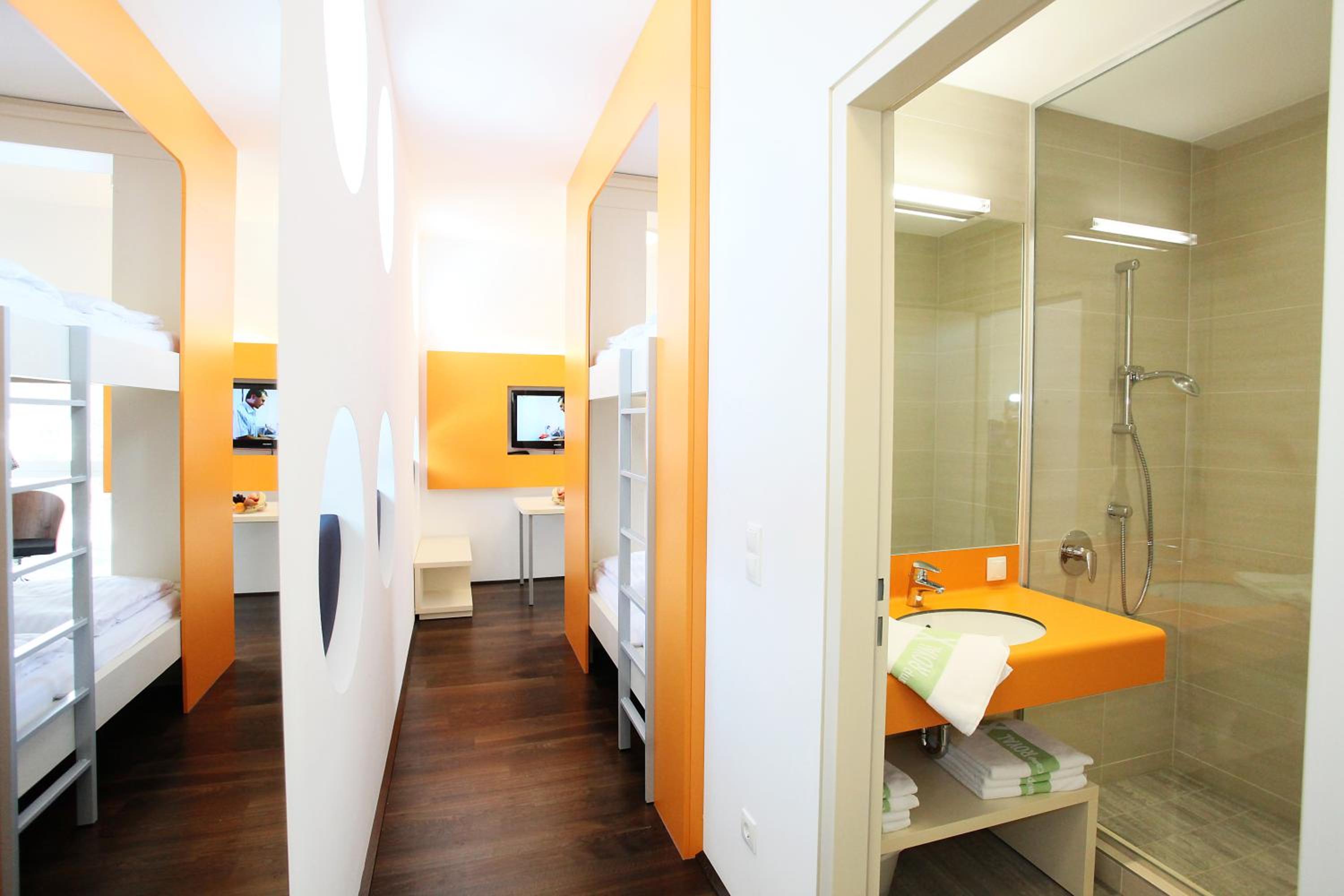 Quadruple Room photo 3