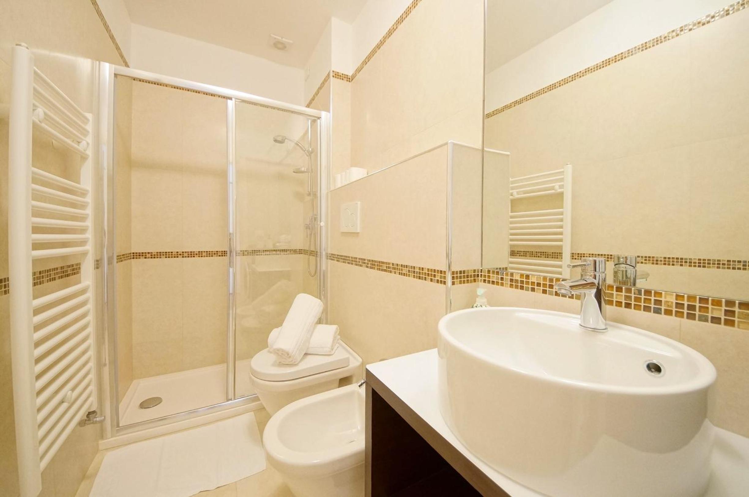 Deluxe Apartment photo 2