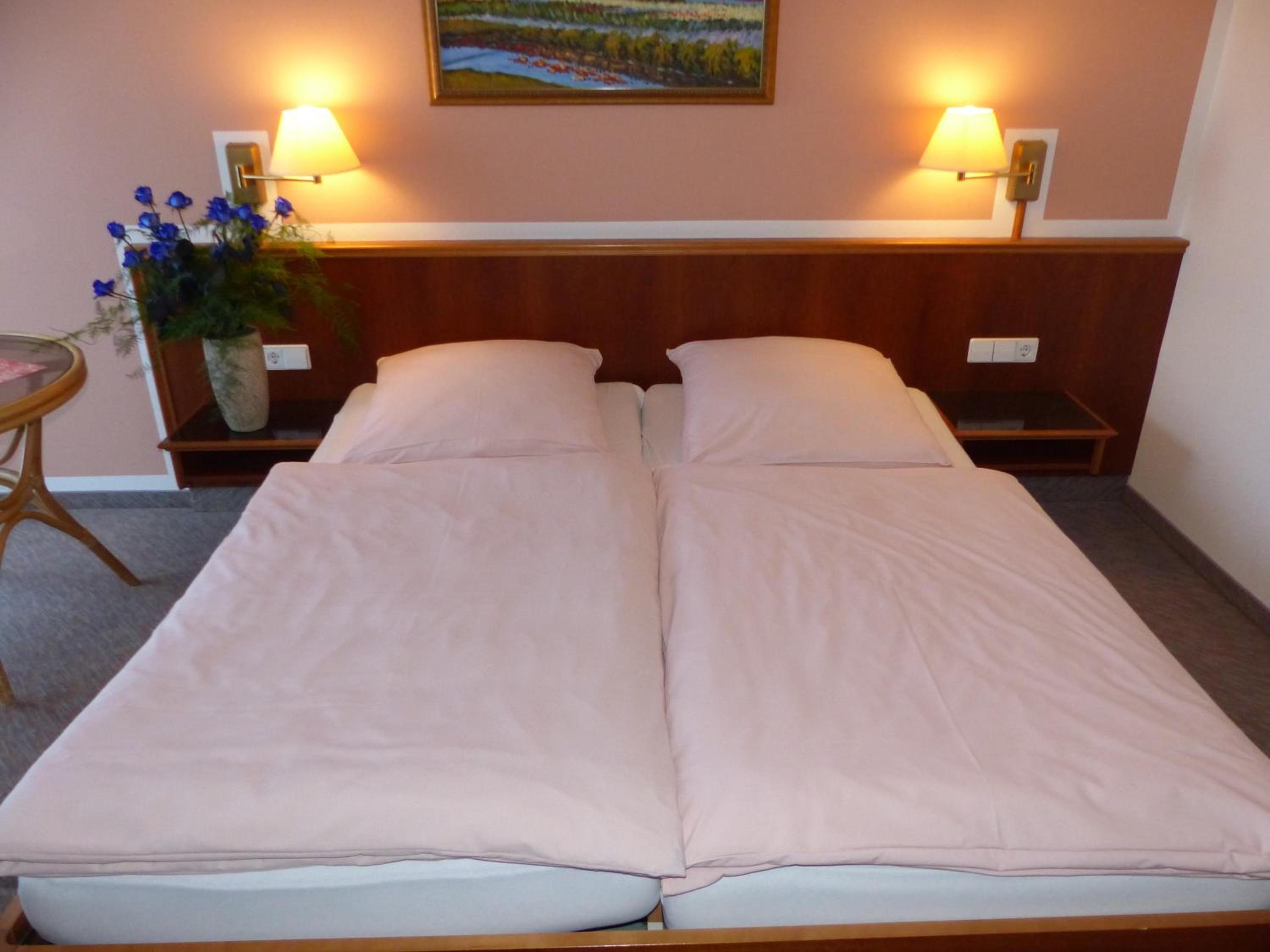 Double Room - Photo 1