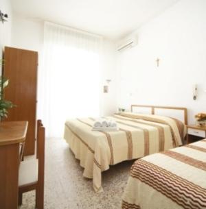 Double or Twin Room with Balcony photo 1