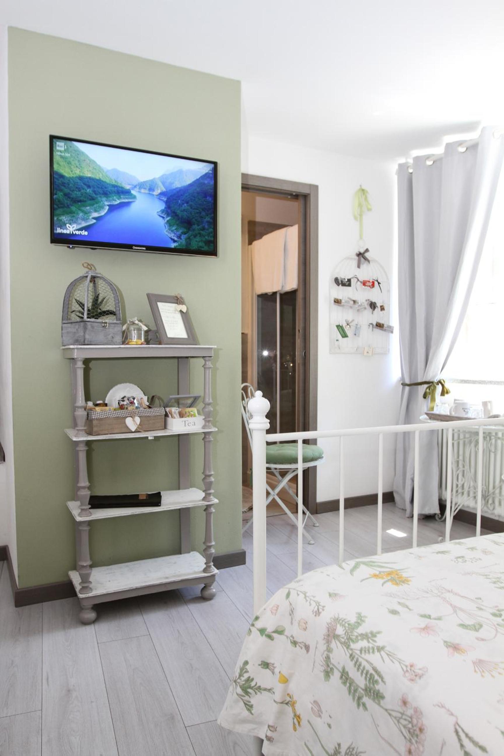 Triple Room with Private Bathroom photo 2