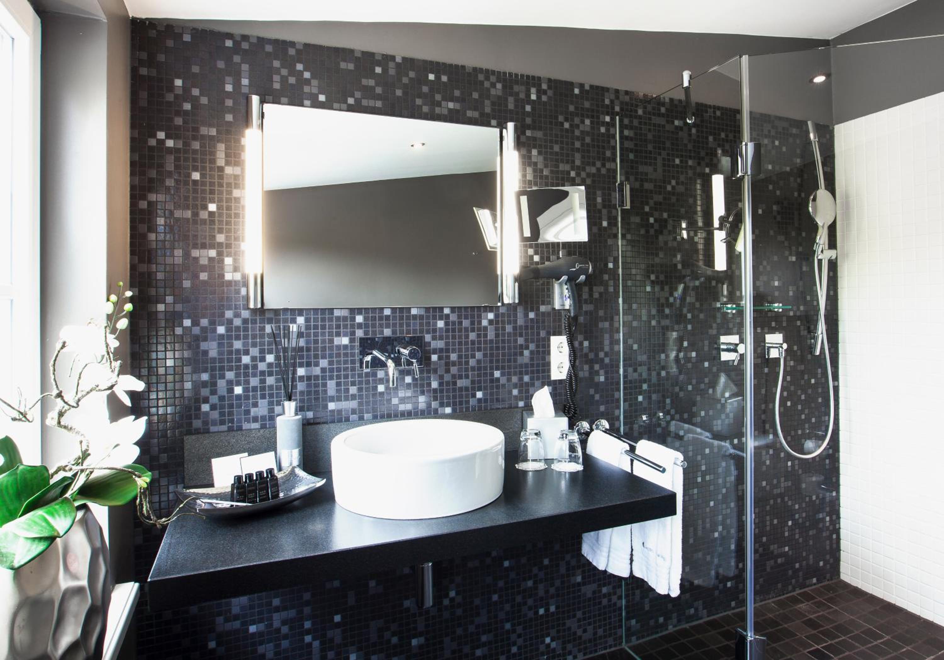 Junior Suite - Photo 23