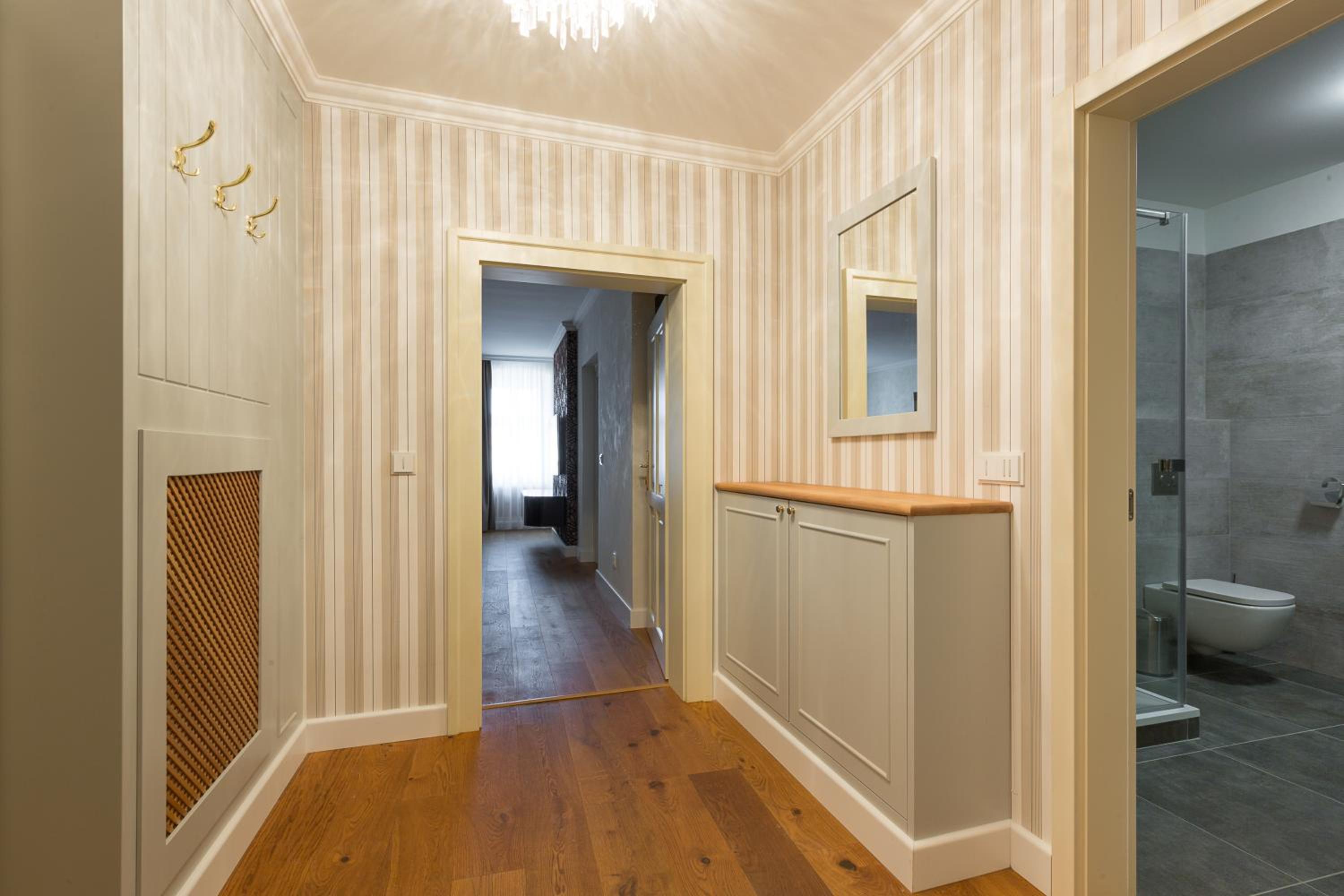 Apartment with Small Sauna and Bath - Photo 10
