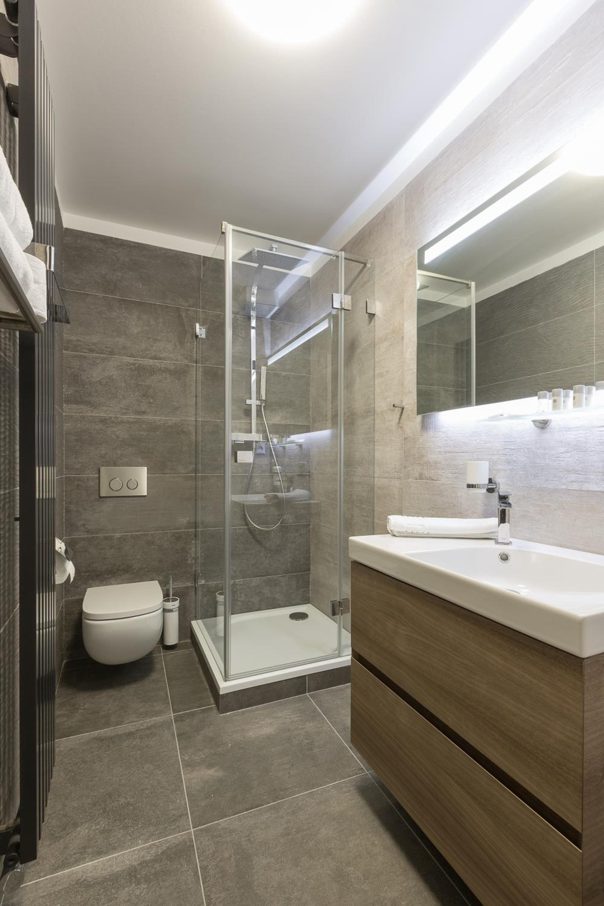 One-Bedroom Apartment with Attic - Photo 11