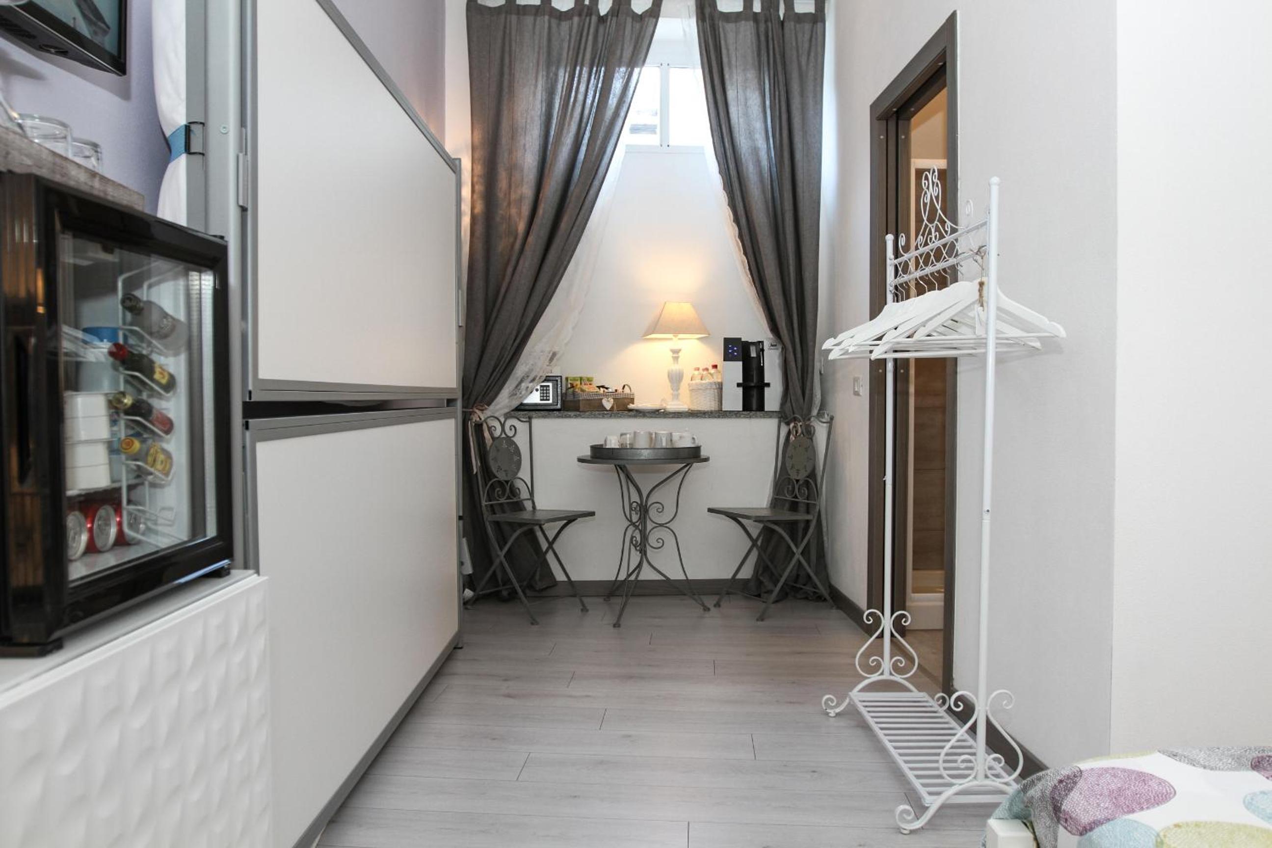 Quadruple Room with Shower photo 1