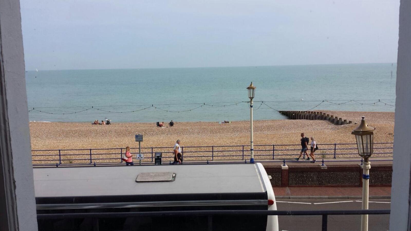 Twin Room with Sea View photo 3