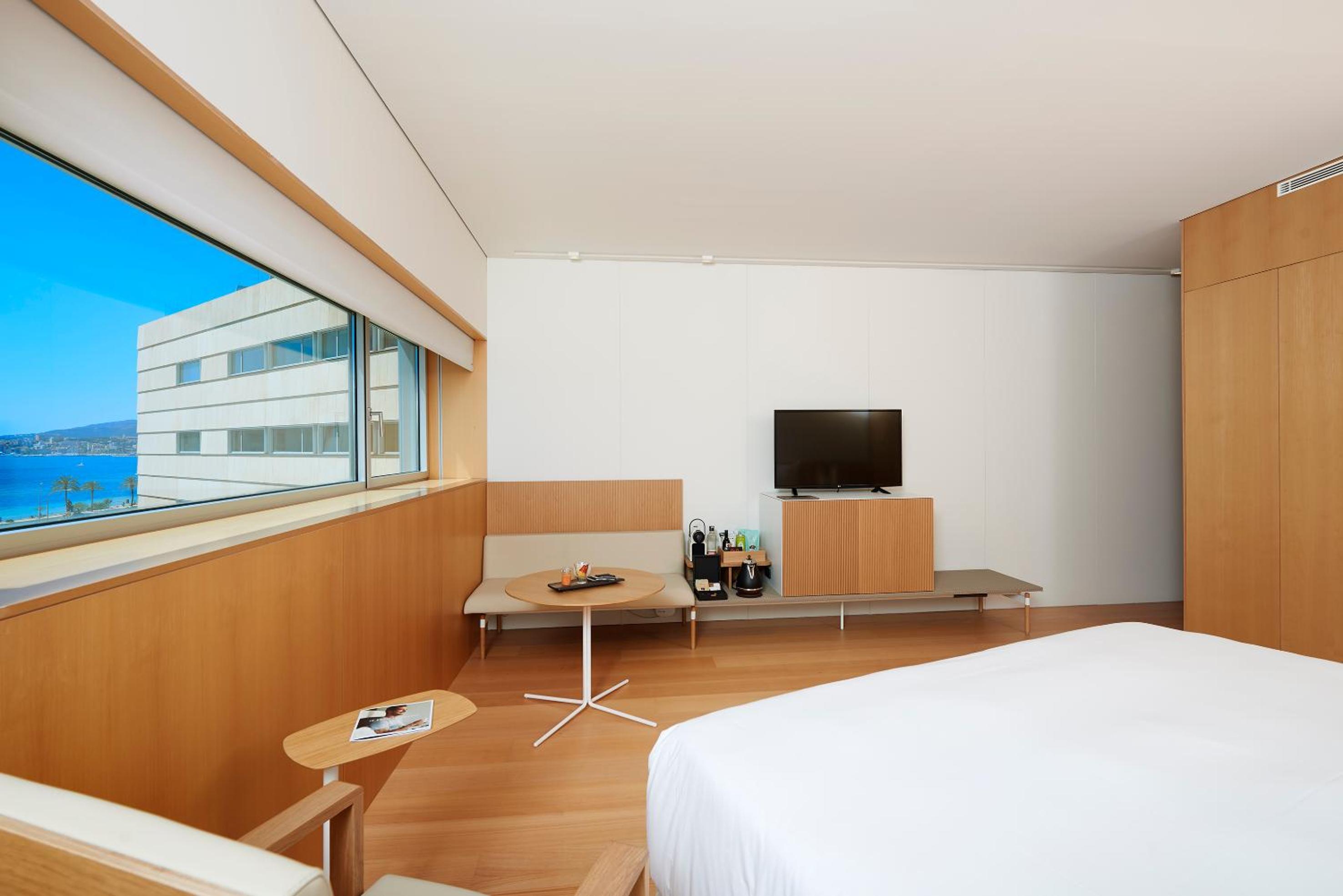 Double or Twin Room with Sea View - The Level