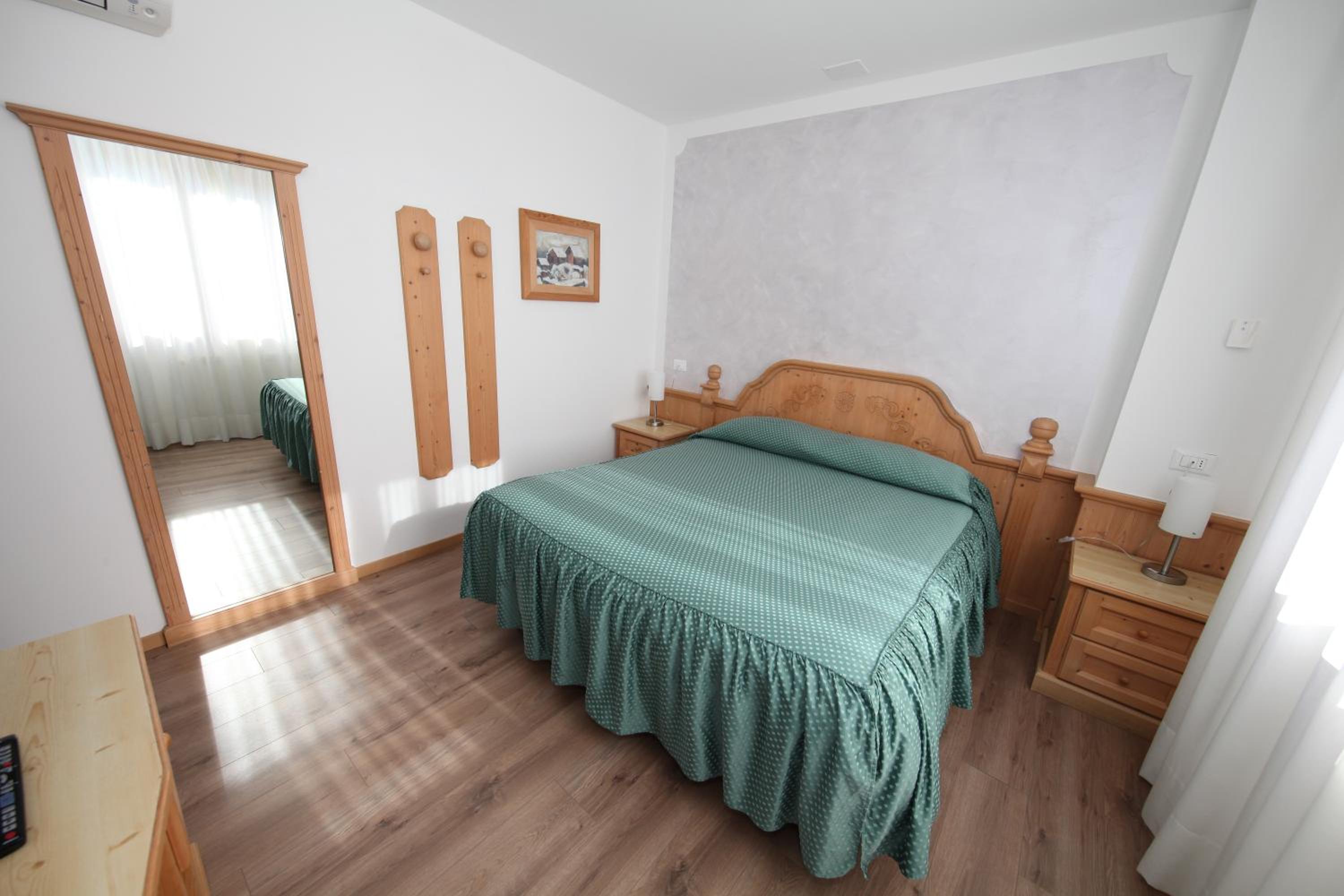 Double Room - Photo 4