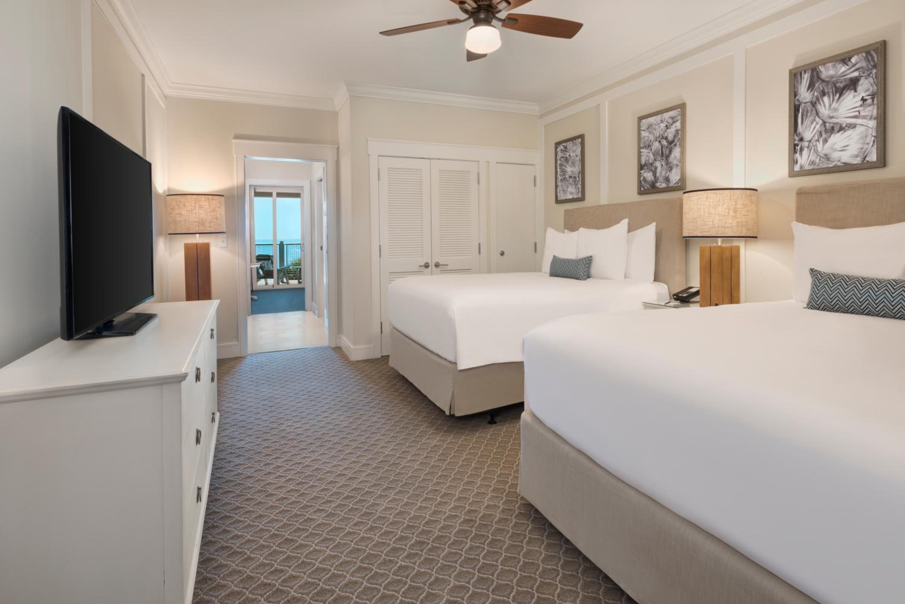 Queen Suite with Two Queen Beds