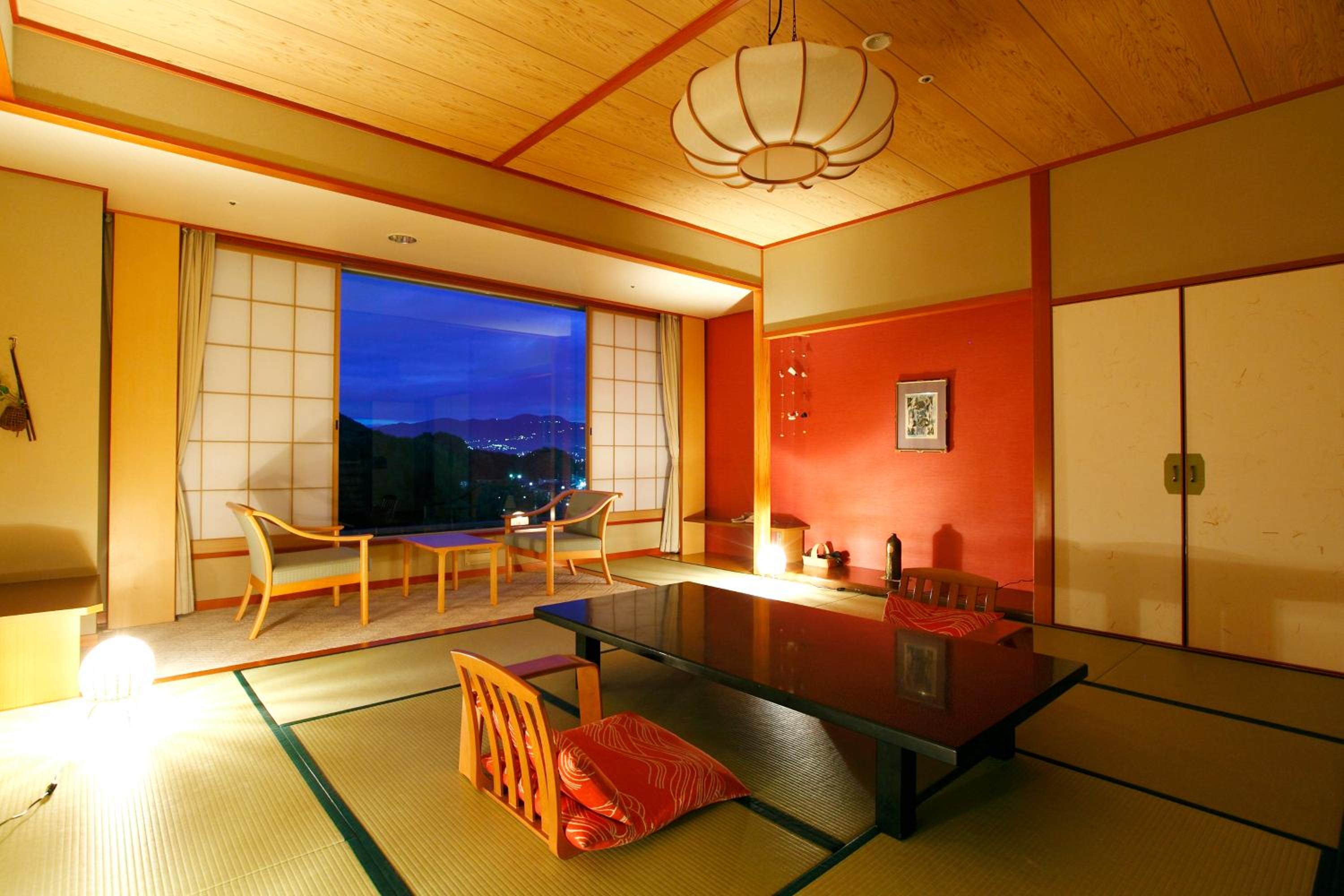 Japanese-Style Twin Room