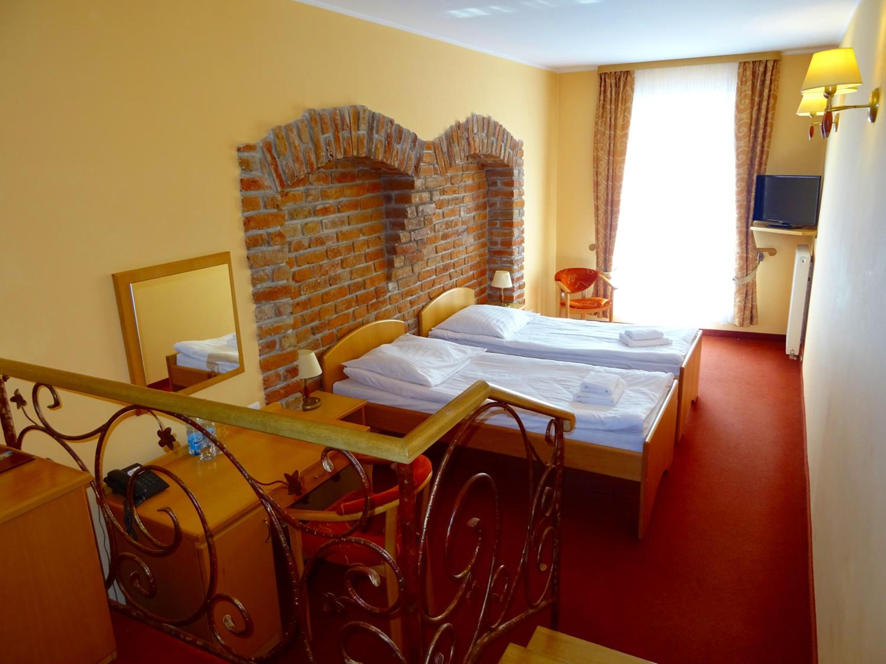 Comfort Twin Room - Photo 17