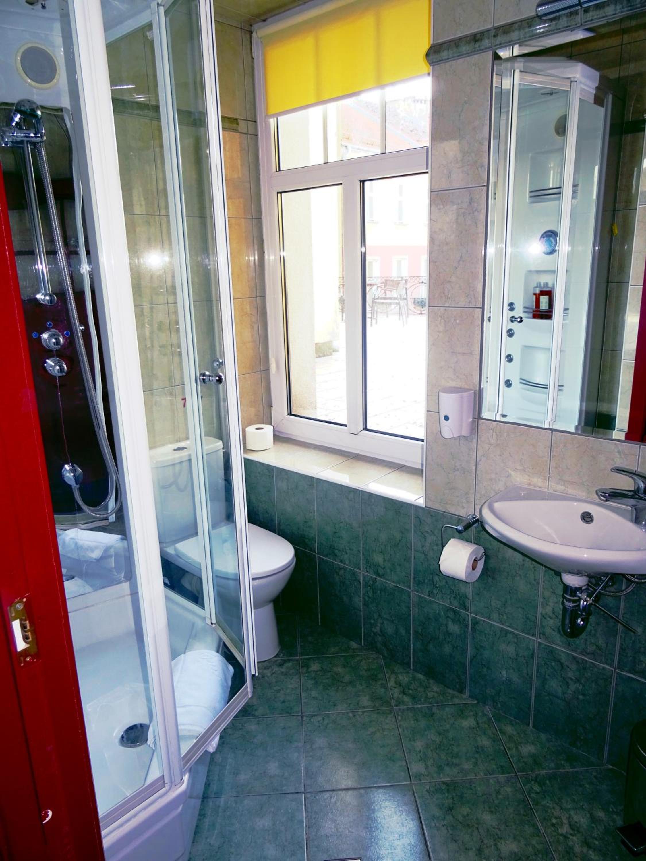 Comfort Triple Room - Photo 14