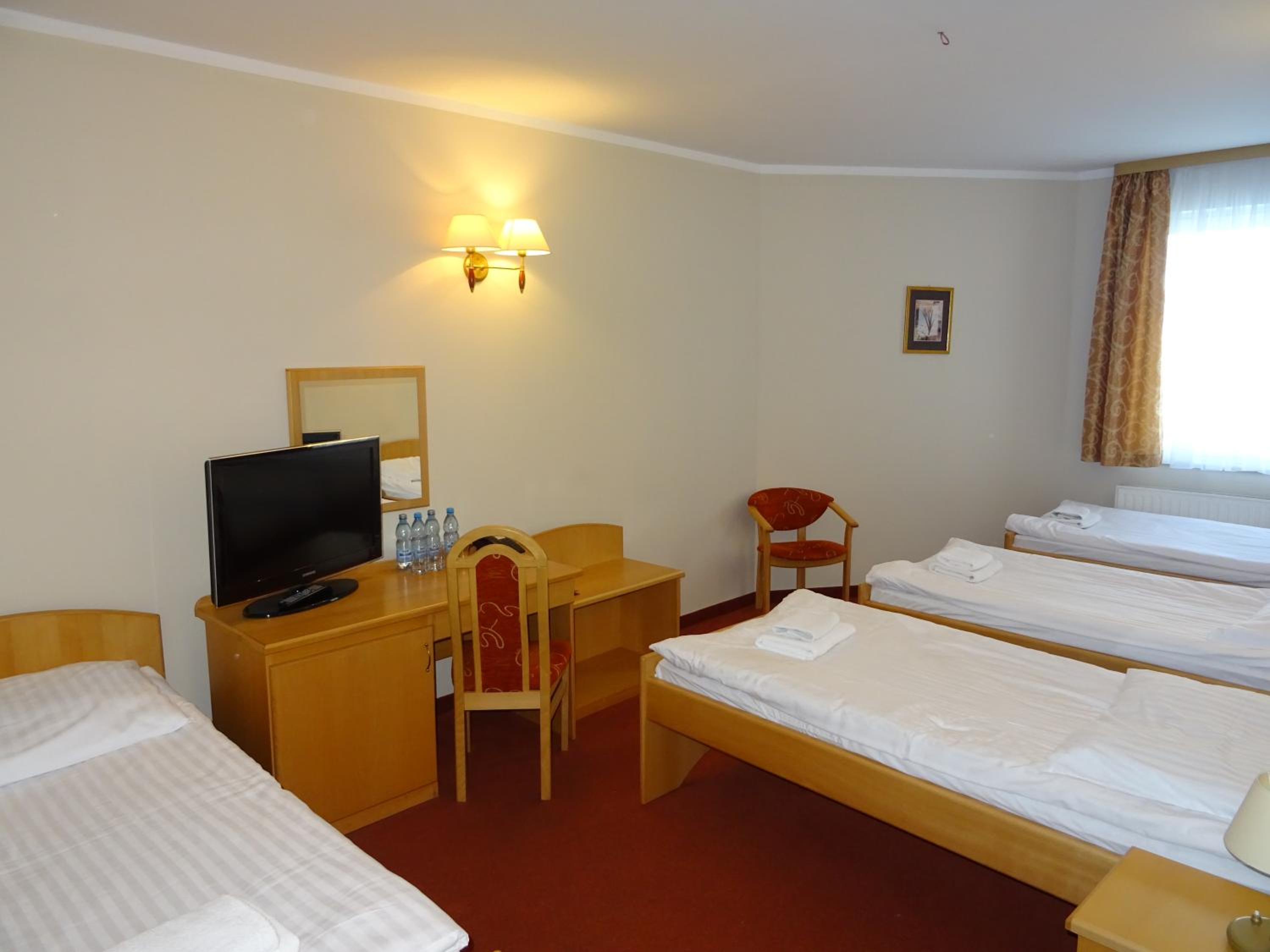 Comfort Triple Room - Photo 2
