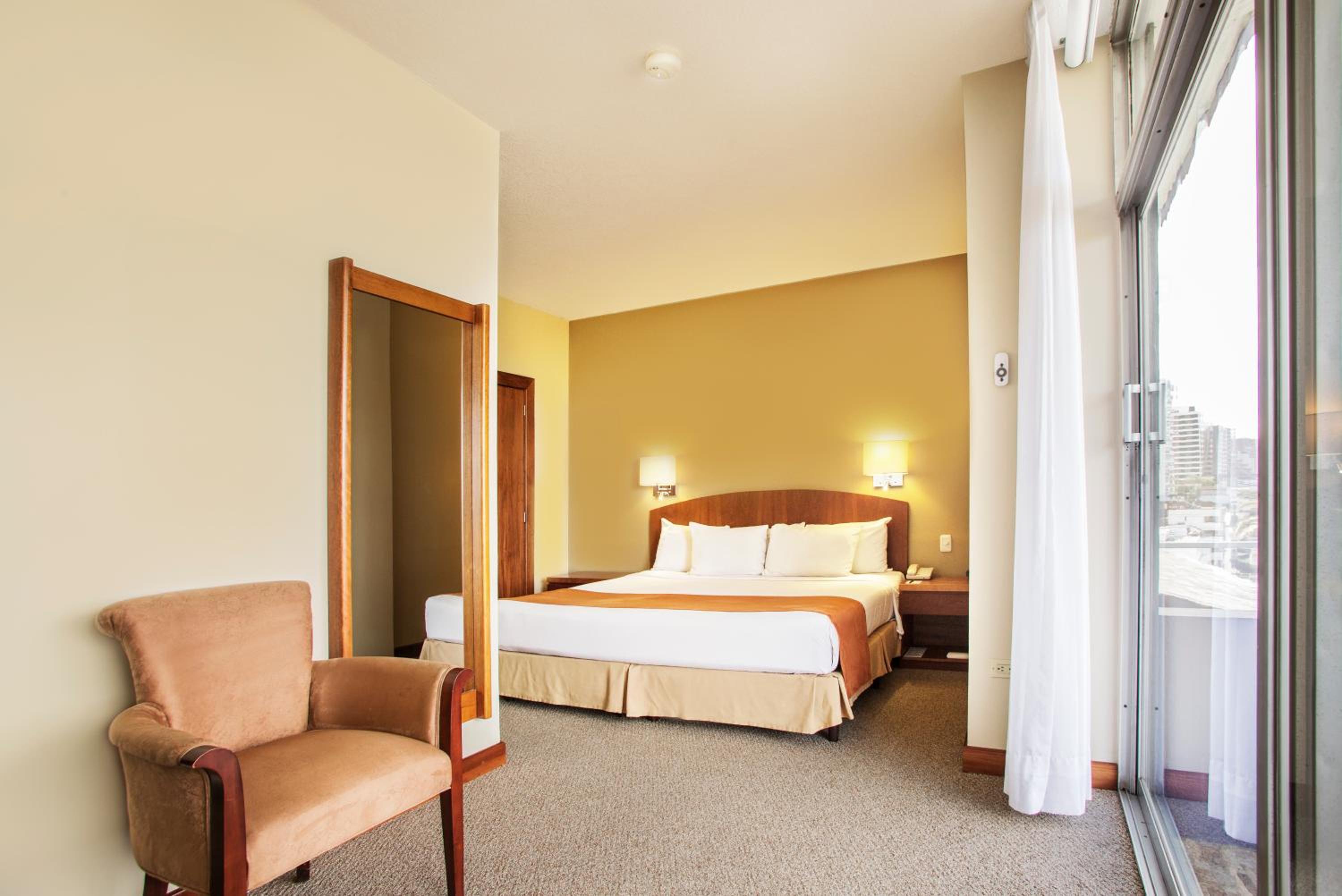 Executive Room photo 3