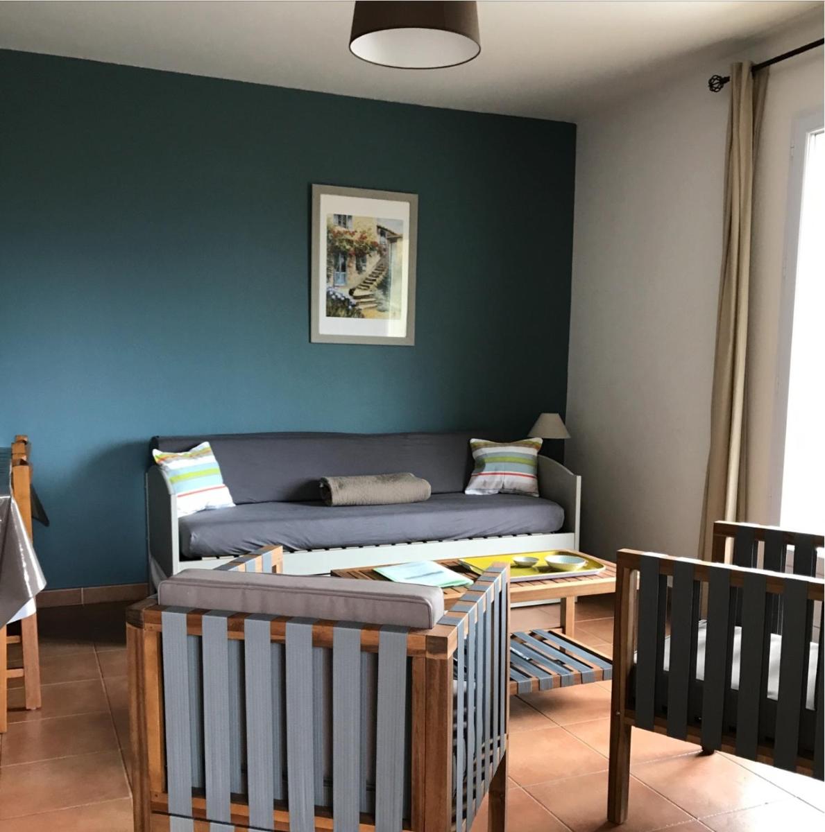 Two-Bedroom Apartment with Large Terrace - Photo 1