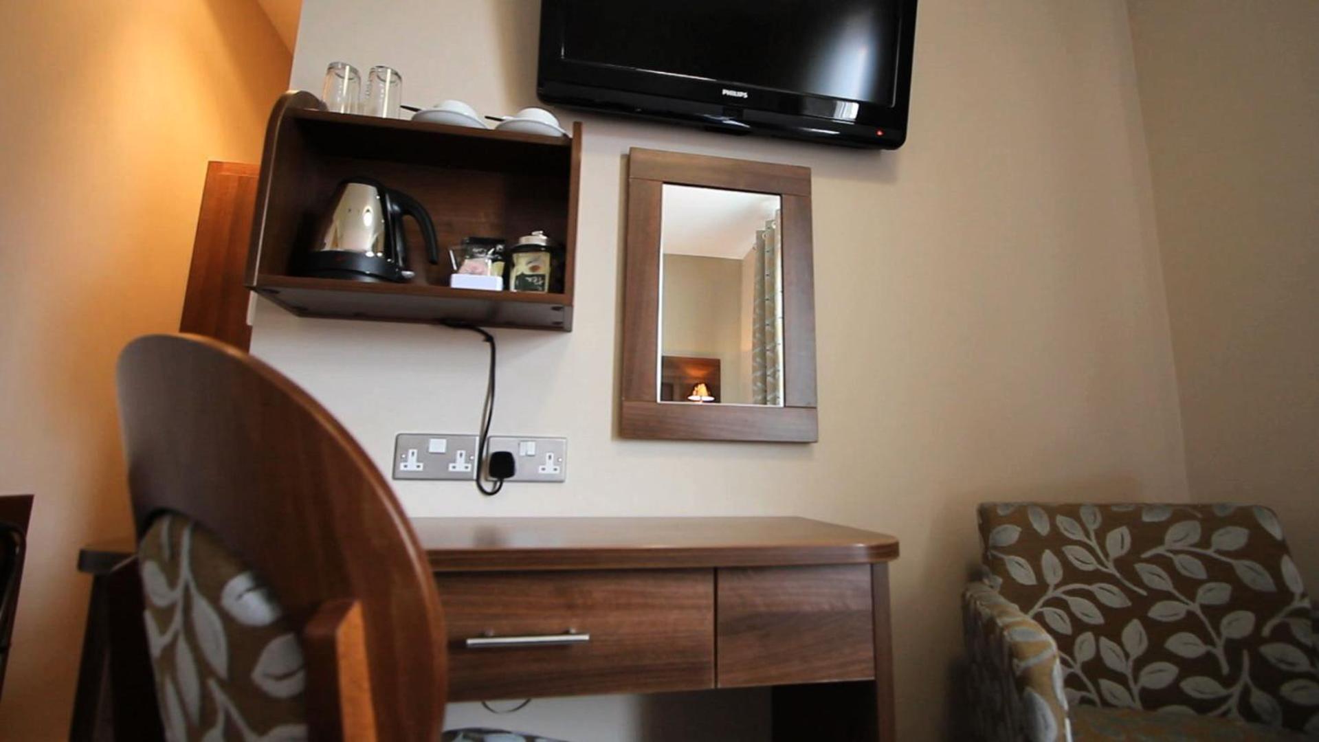 Standard Double Room - Photo 5
