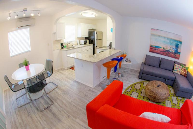 1 Bdrm Suite 1 King - Photo 4