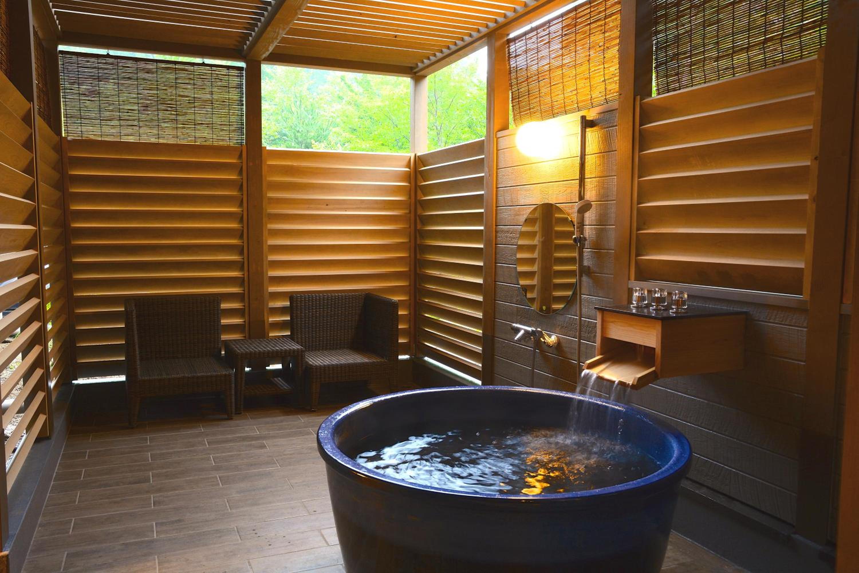 Superior Twin Room with Open Air Bath - Photo 4