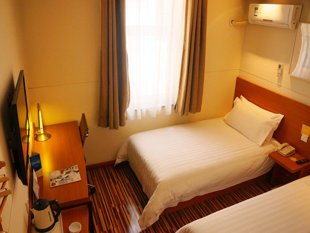Business Double Room A photo 1
