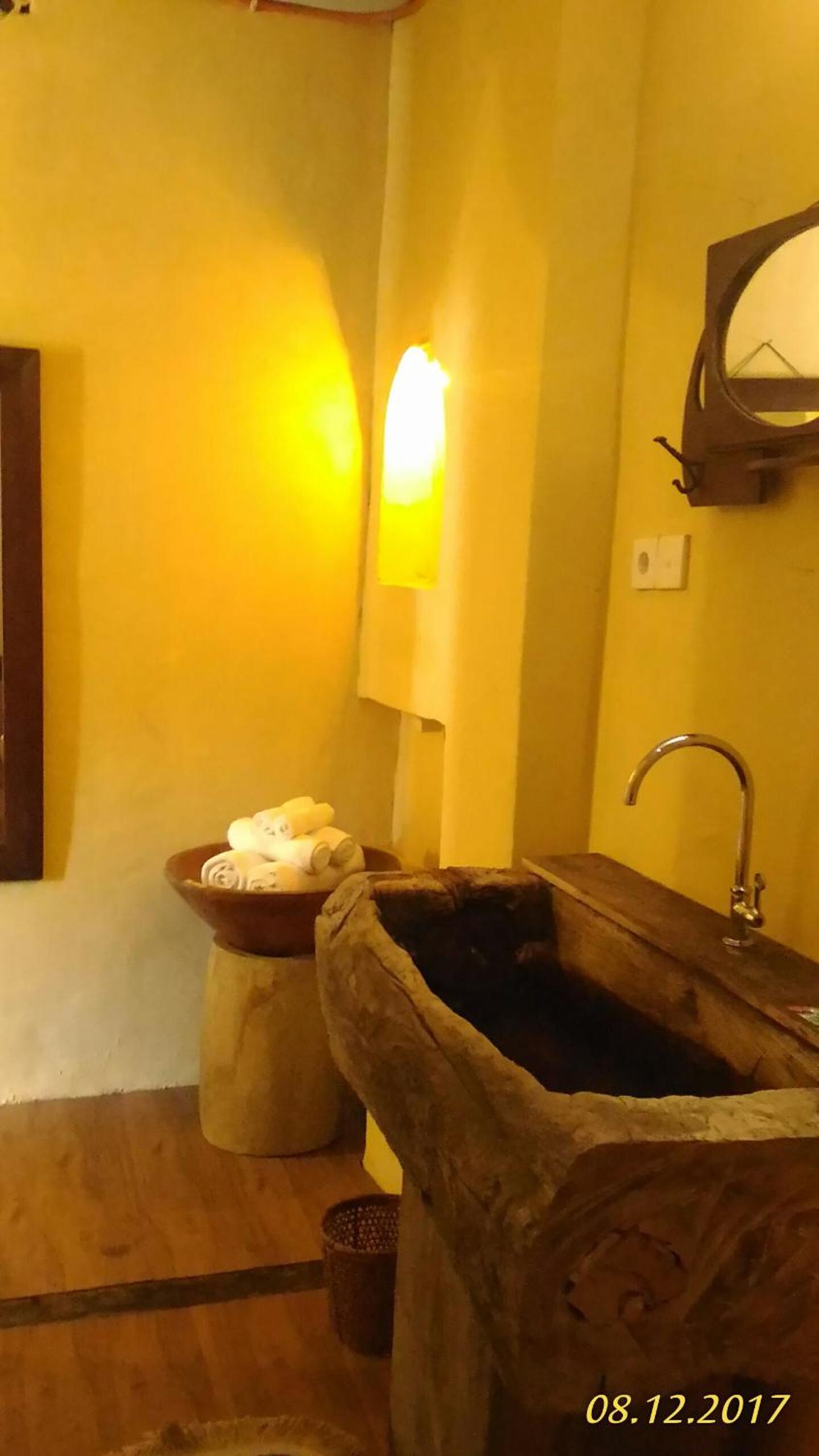 Junior Suite with Mountain and Pool View  - Photo 14