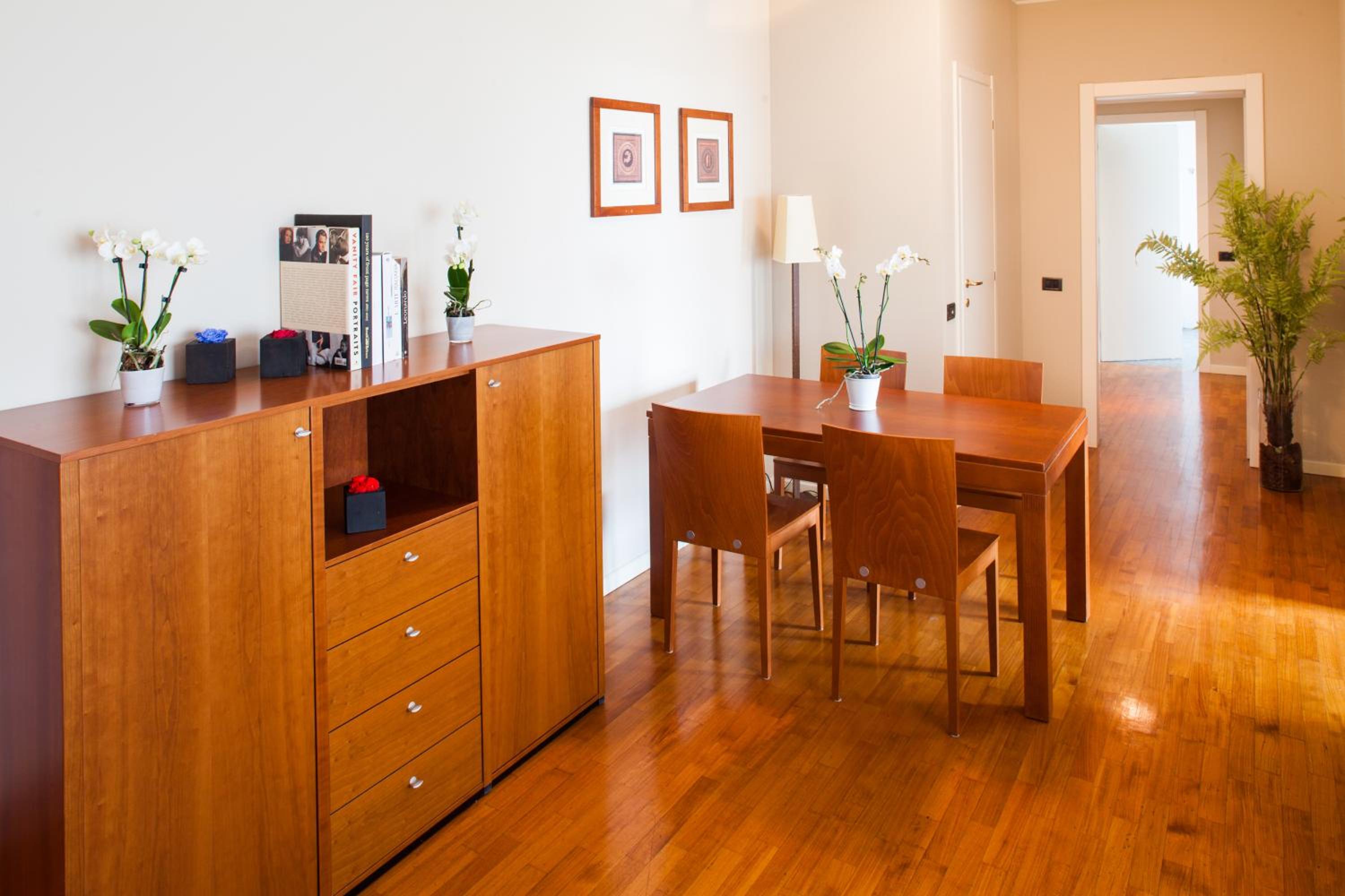 Two-Bedroom Apartment (2-4 Adults) photo 2