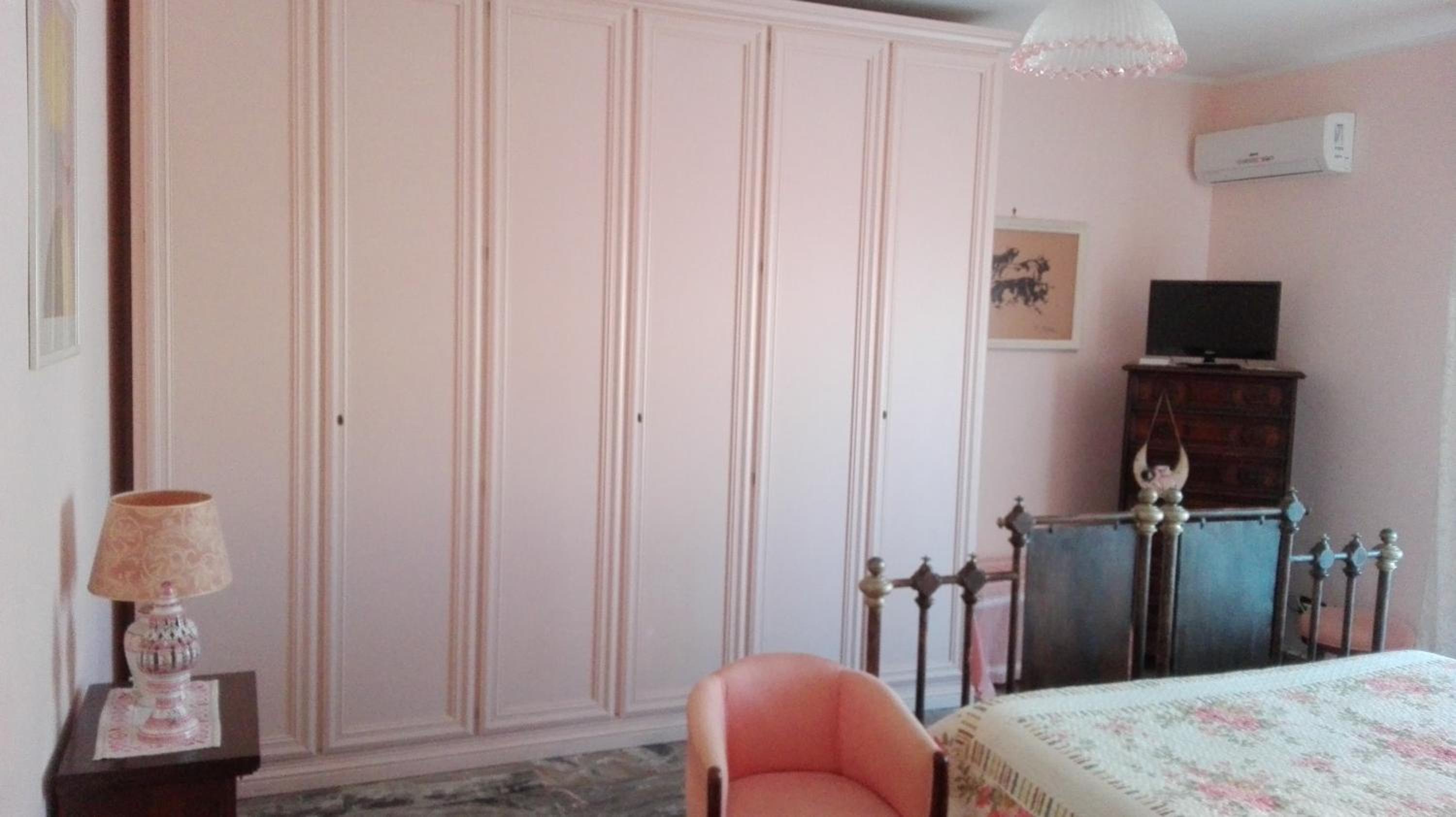 Deluxe Double or Twin Room with Balcony - Photo 3