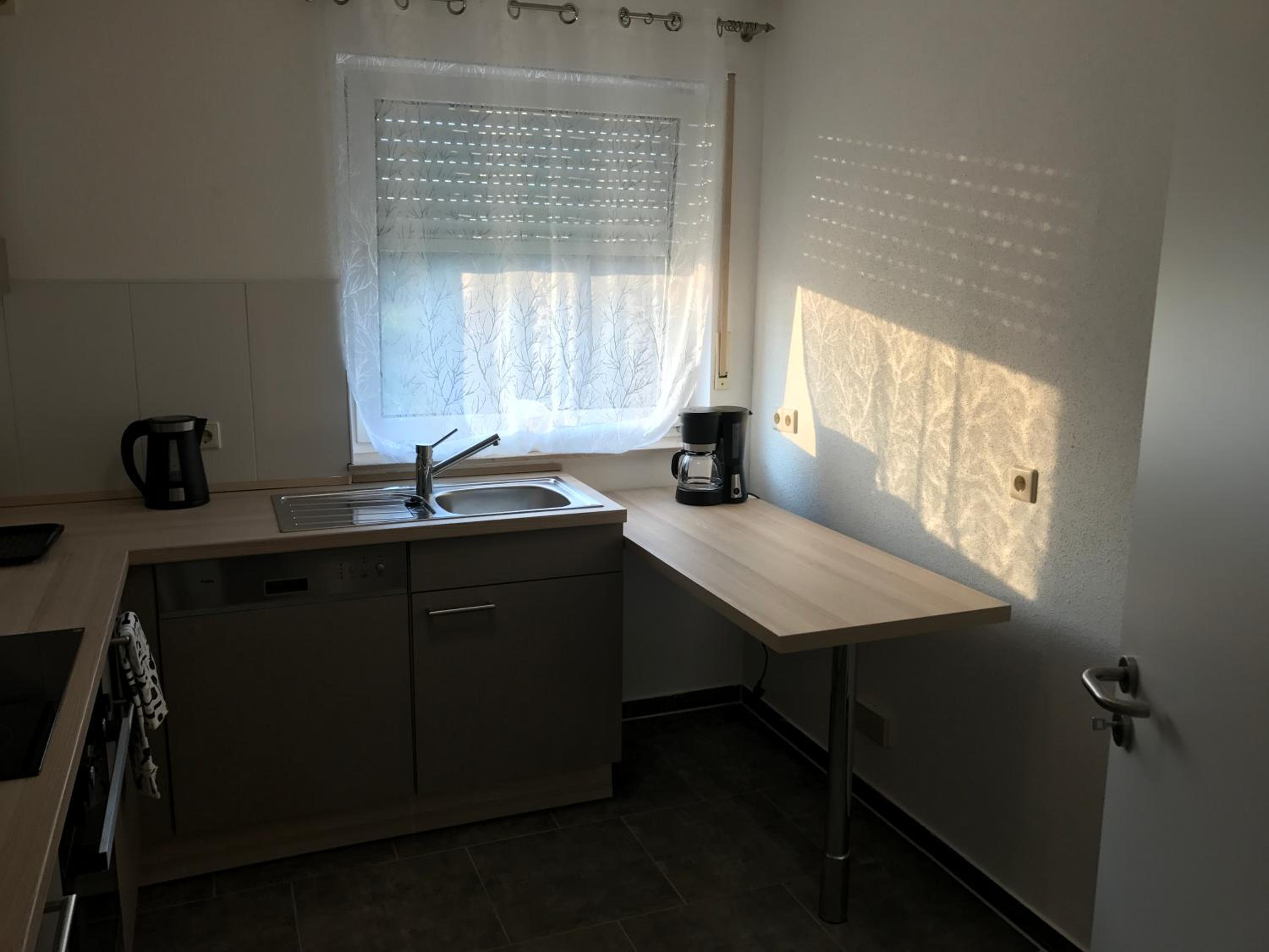 Family Room with Private Bathroom photo 3