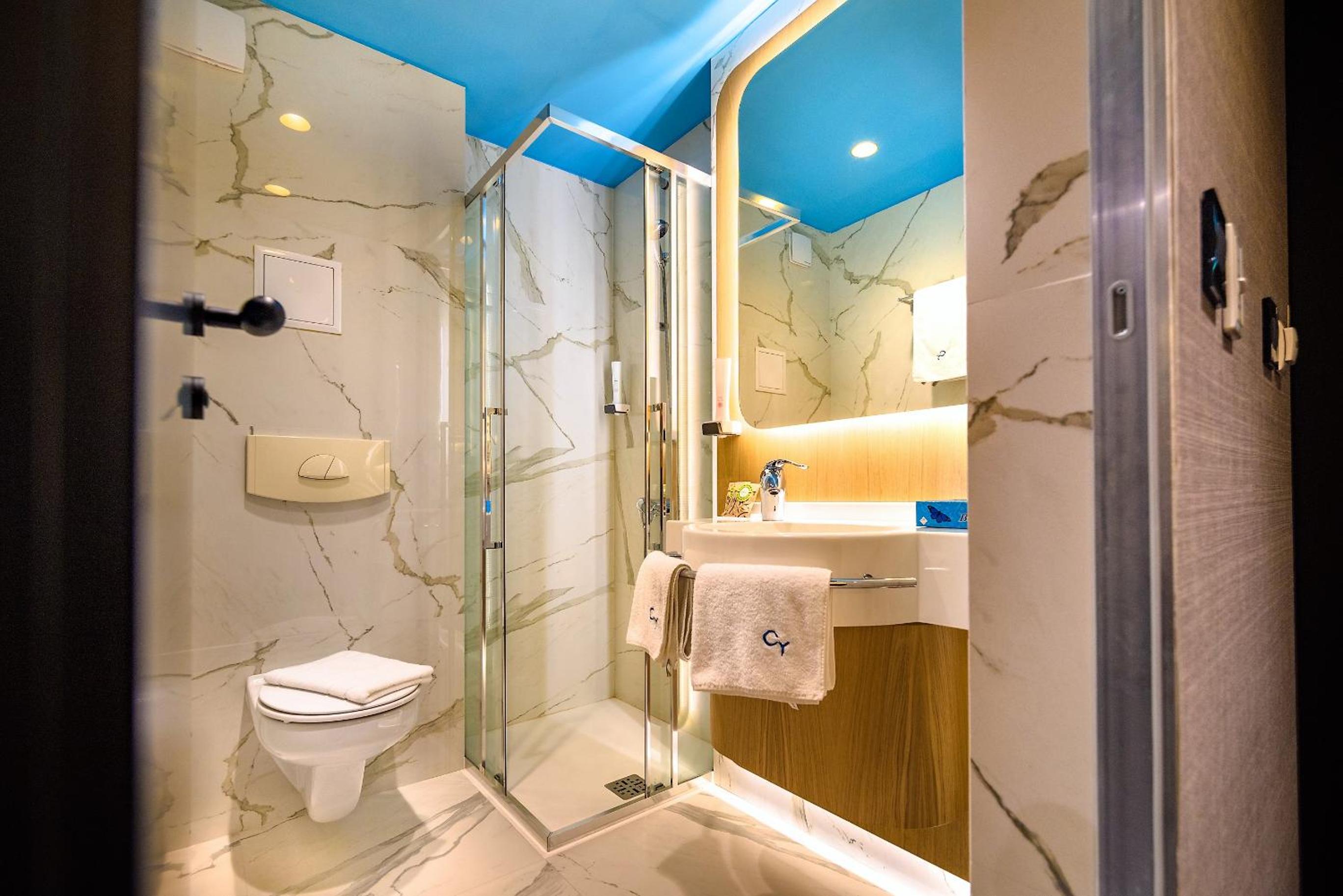 Superior Double or Twin Room - Photo 2