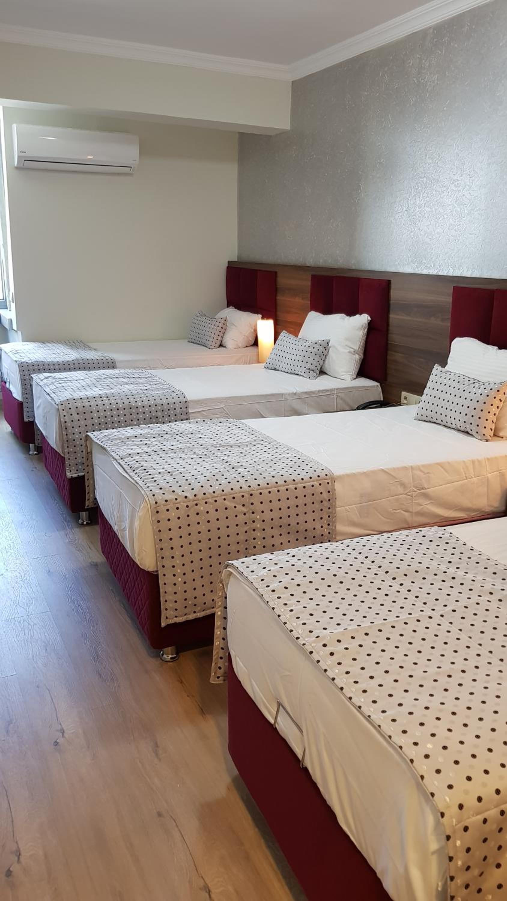 Economy Quadruple Room