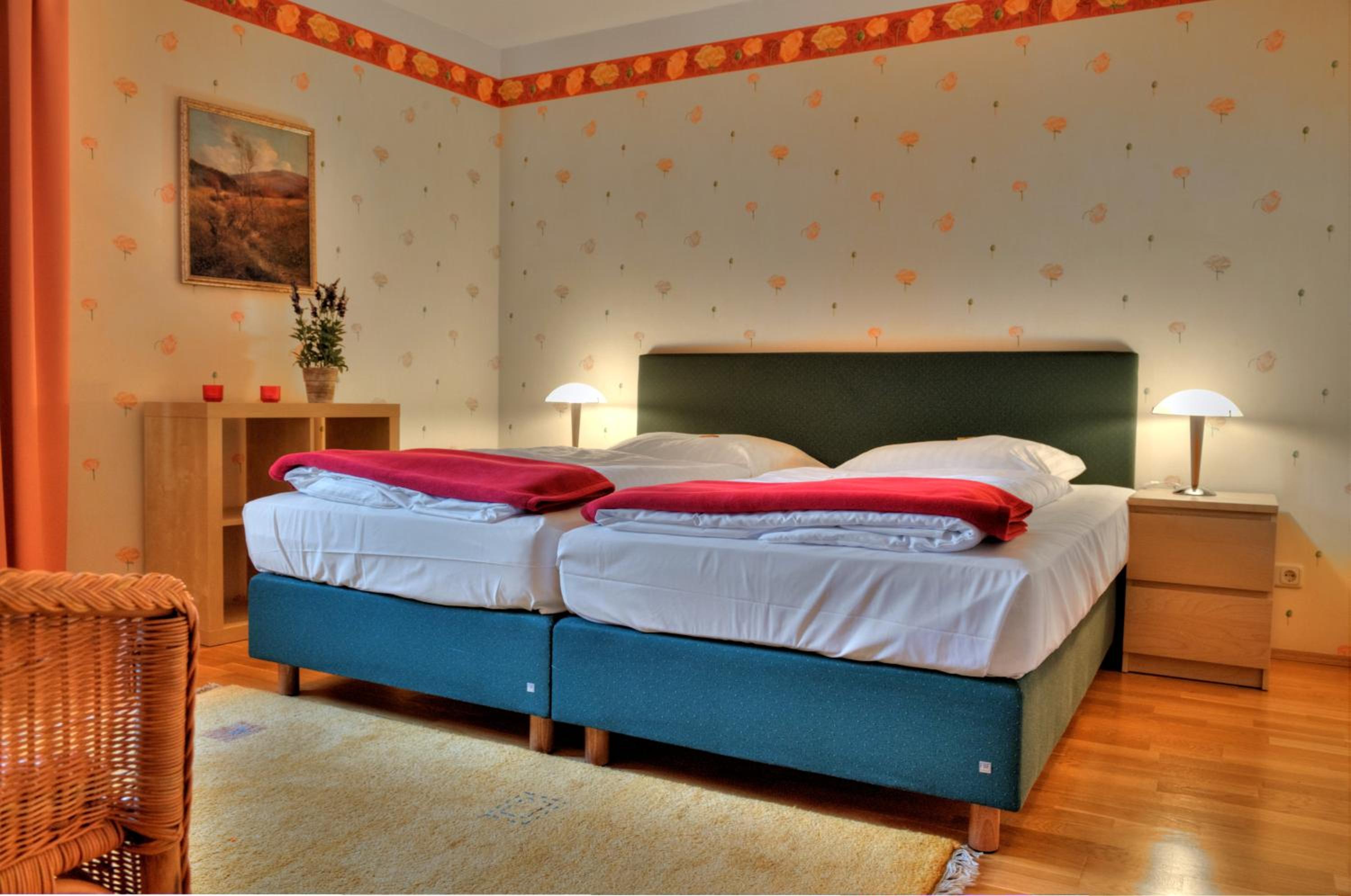 Suite - Photo 7