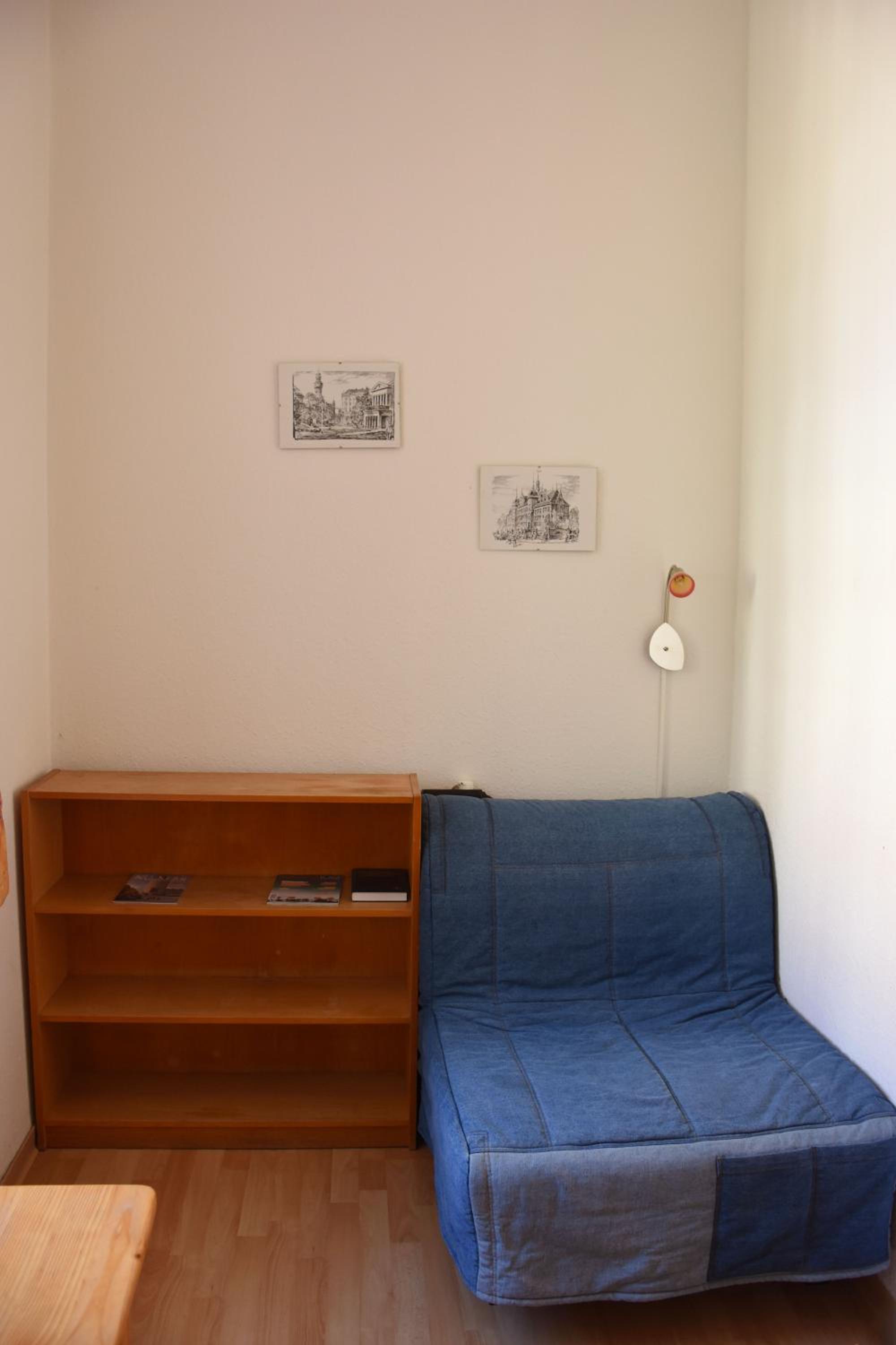 Single Room with Private Bathroom photo 3