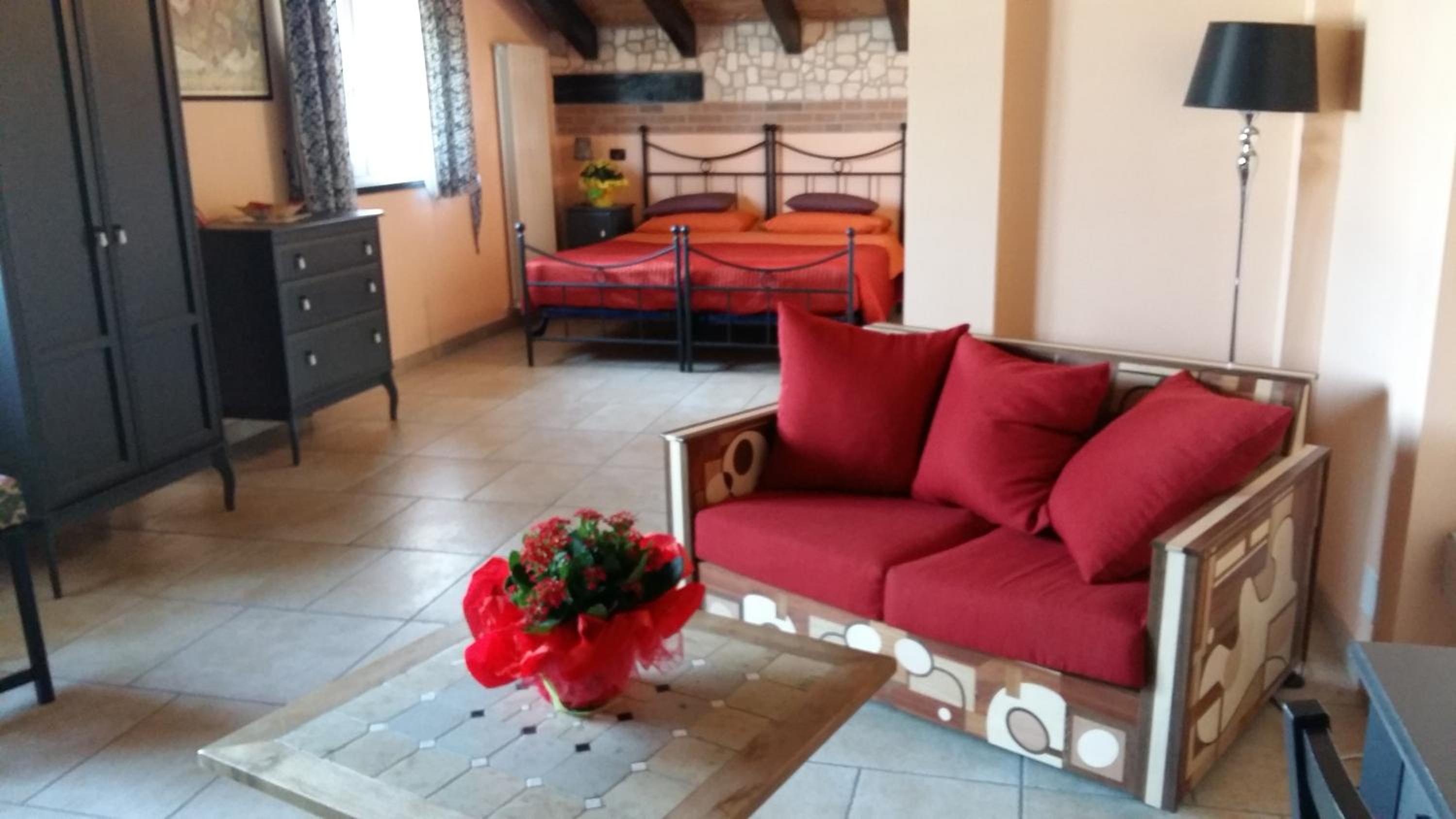 Double or Twin Room - Photo 4