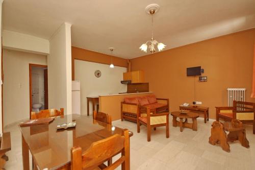 Two-Bedroom Apartment photo 3
