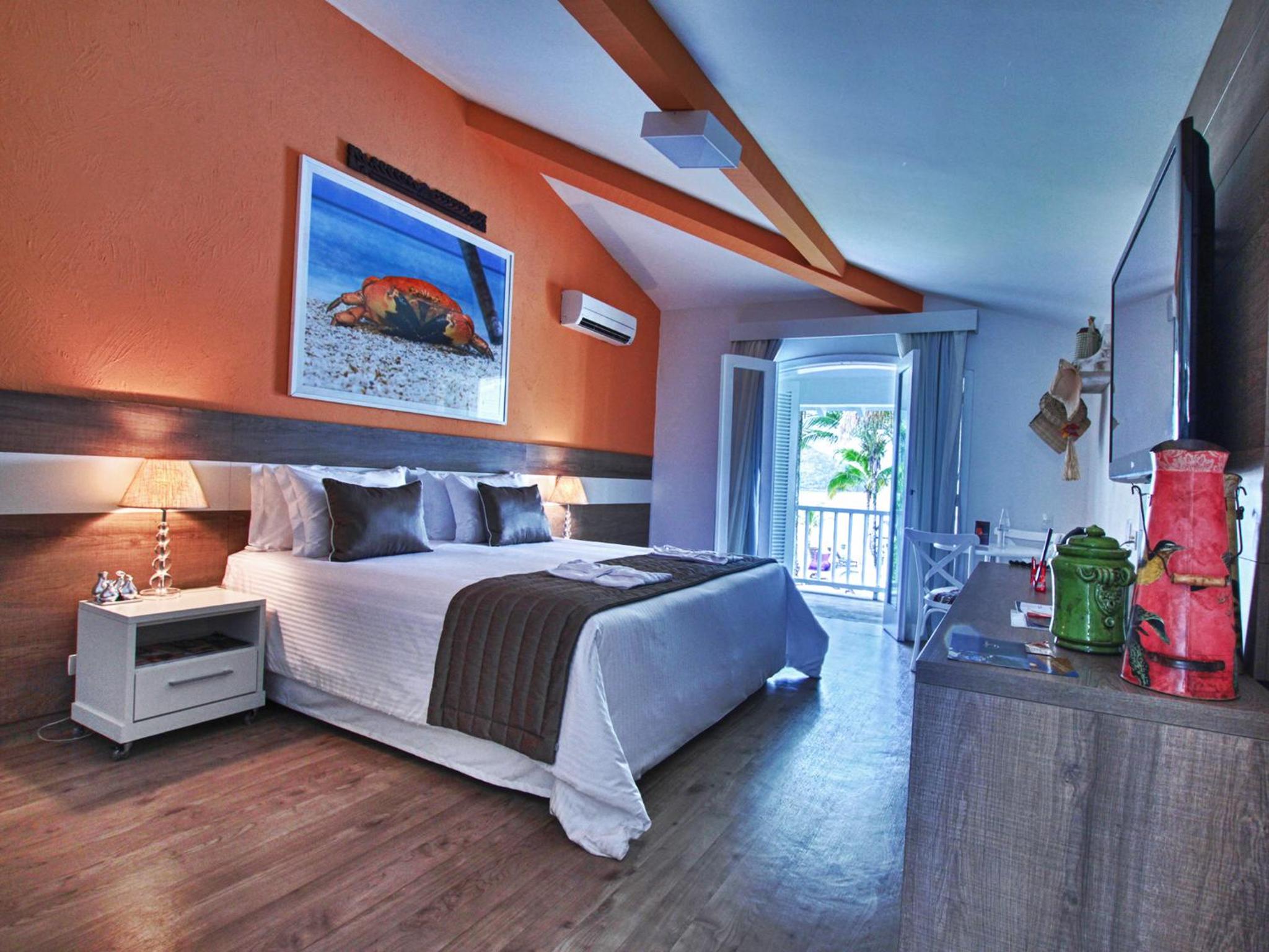 Master Suite with Sea View photo 1