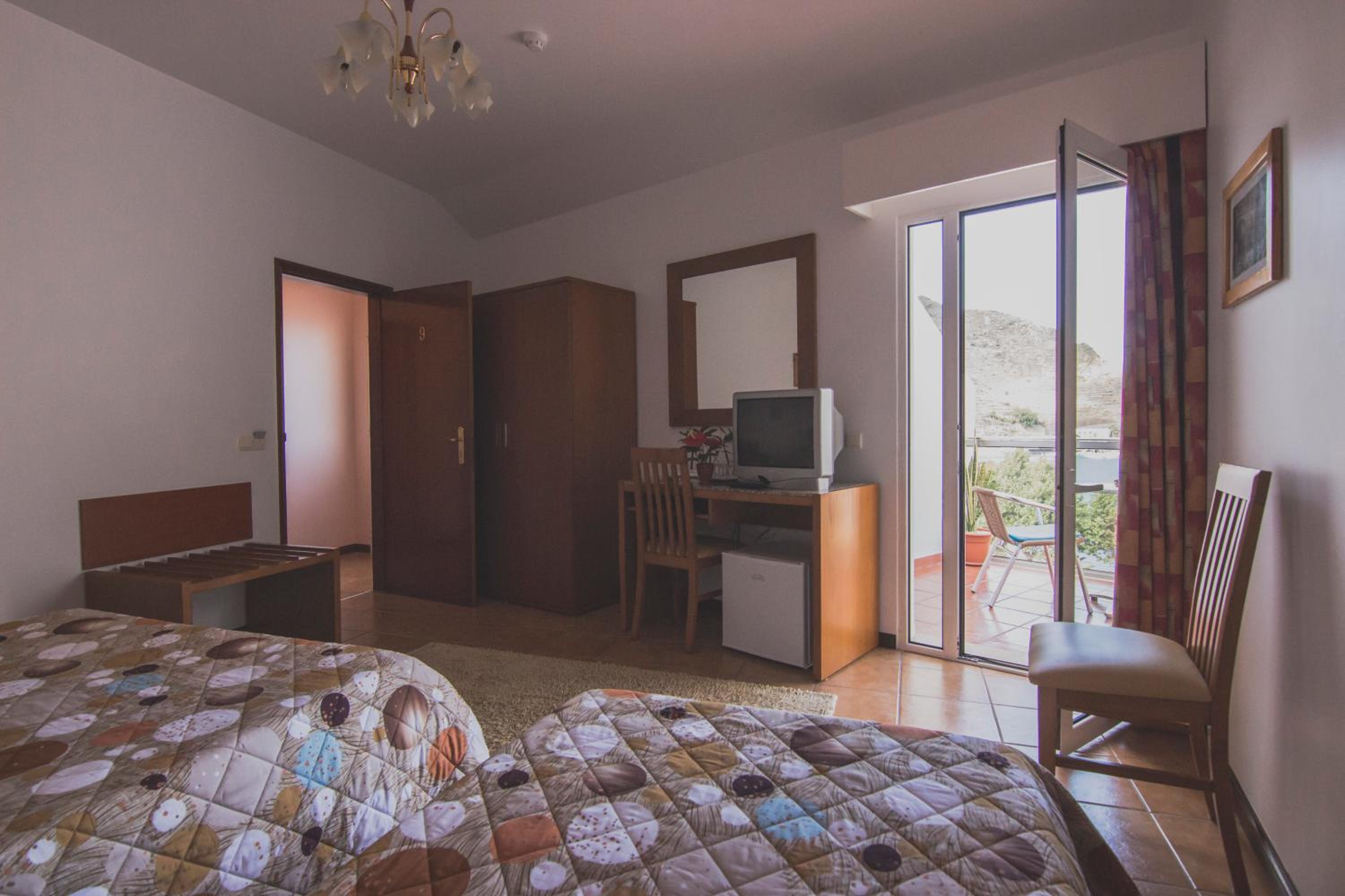 Triple Room - Photo 2