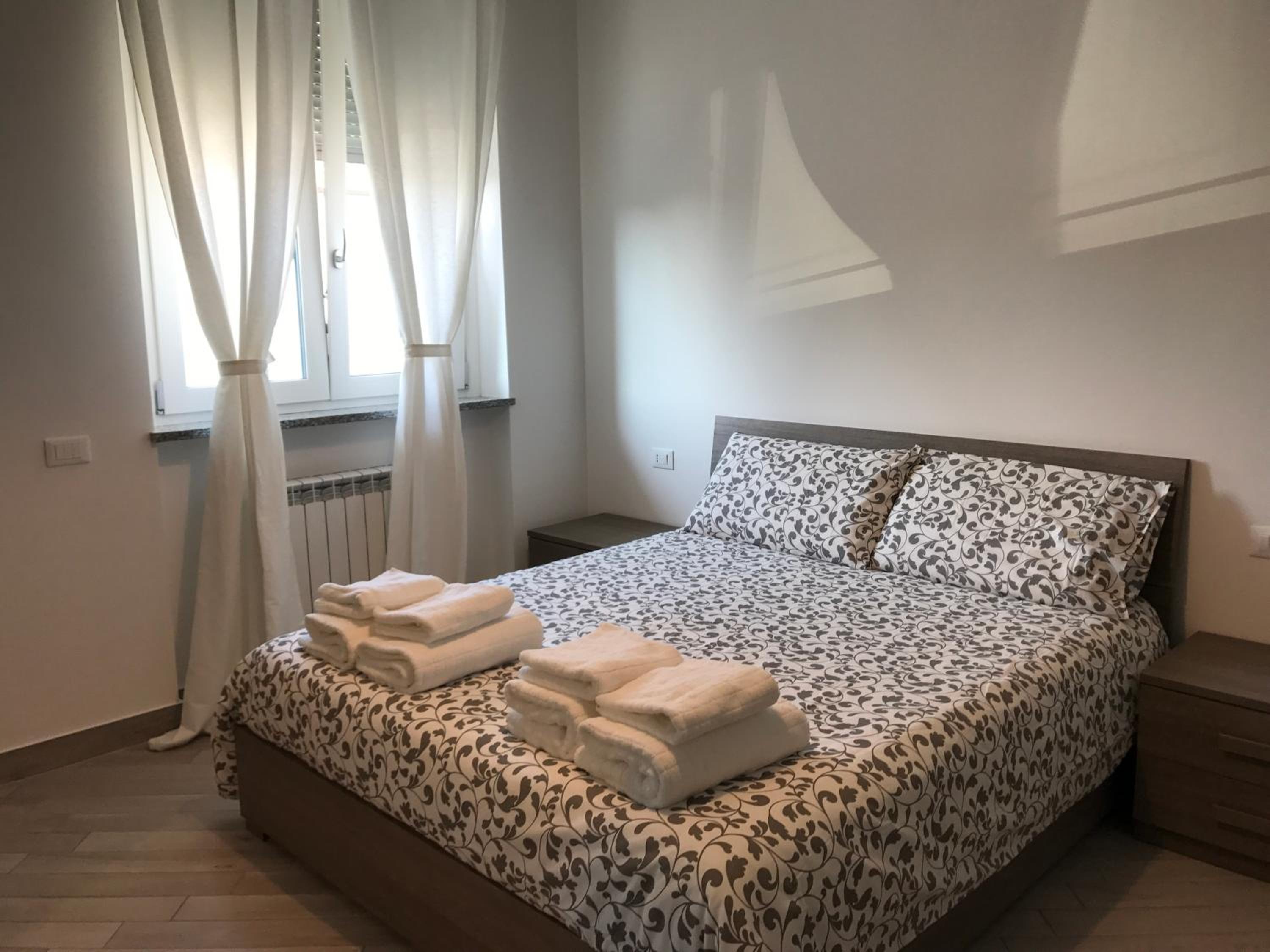 One-Bedroom Apartment - Photo 28